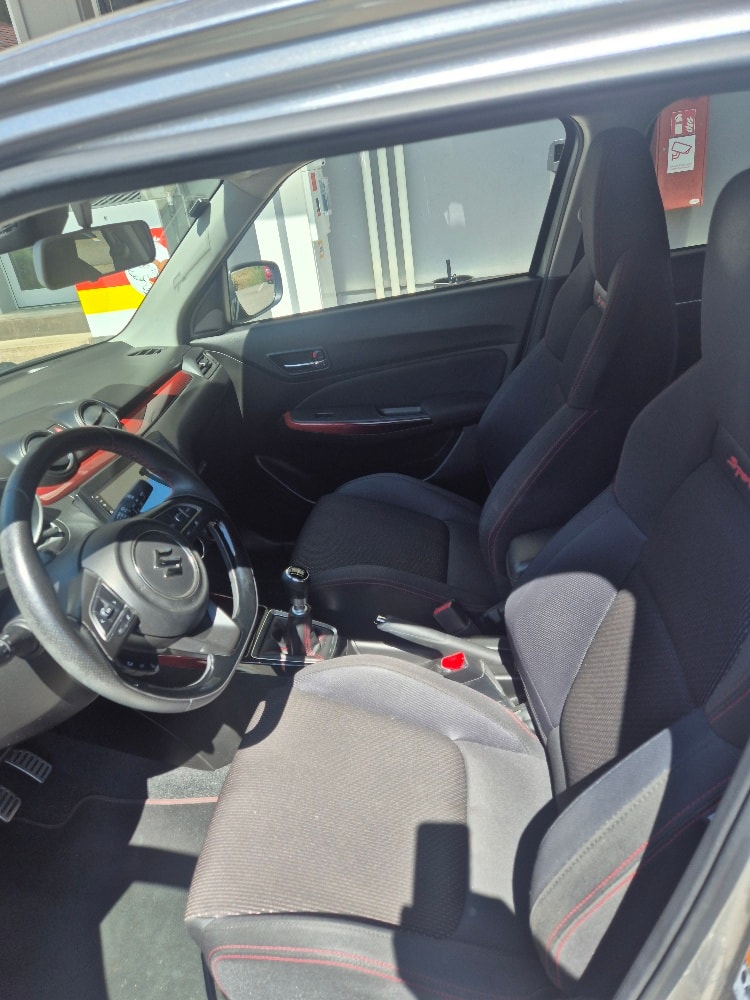 SUZUKI Swift Sport 1.4i 16V Compact Top-image-8