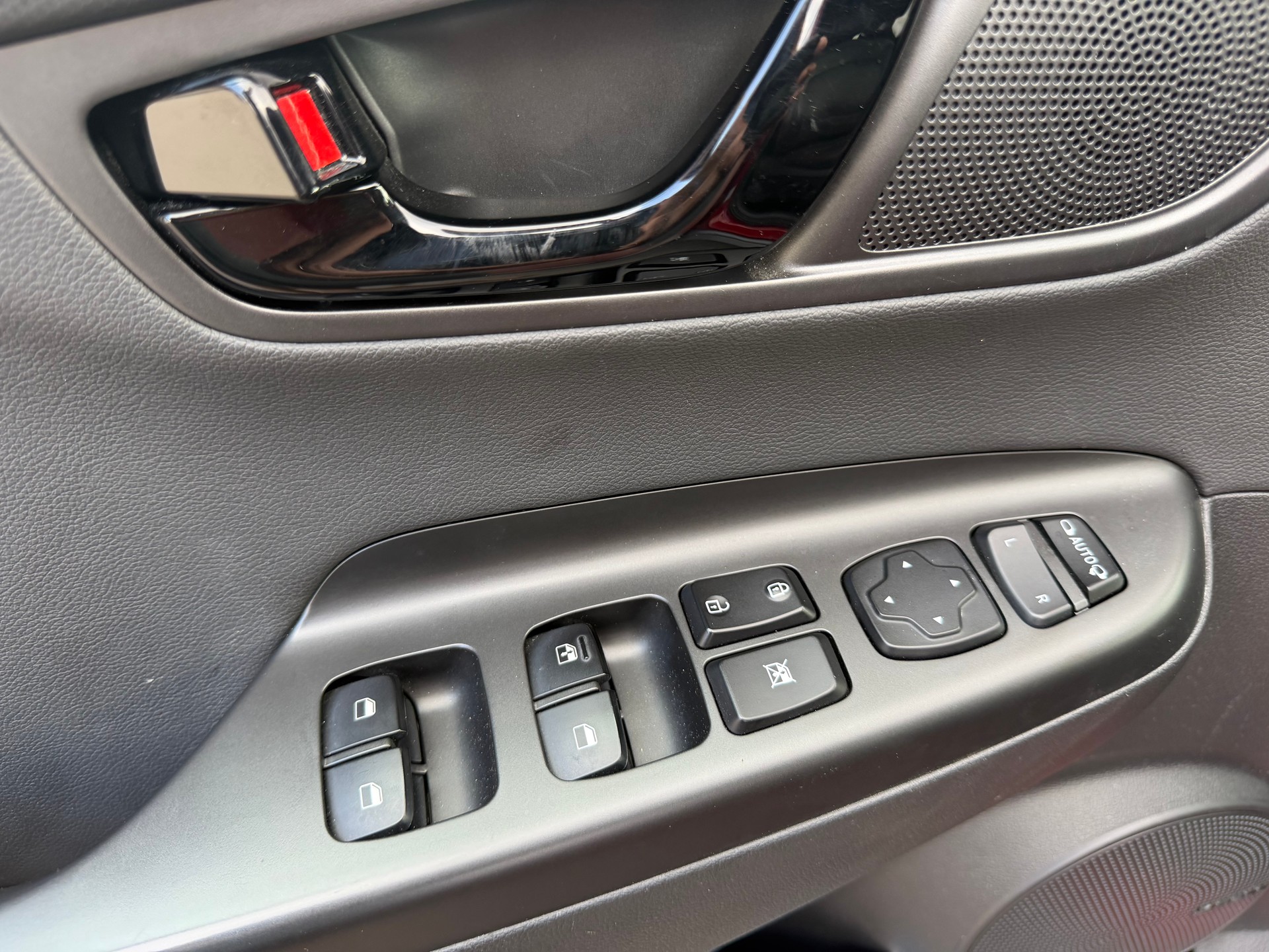 HYUNDAI Kona 1.6 T-GDi Vertex 4WD DCT-image-13