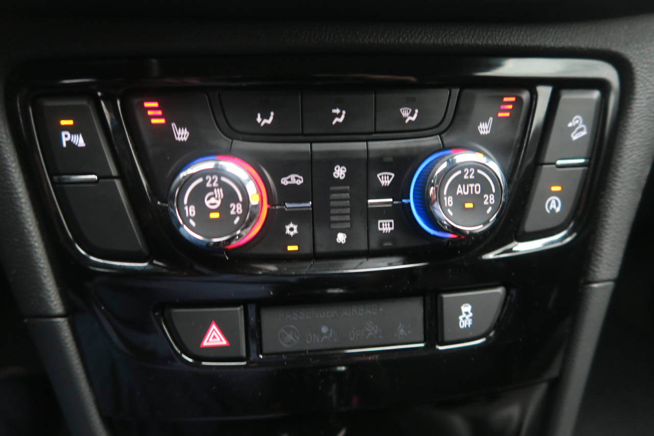 OPEL Mokka X 1.4T 4x4 Excellence S/S-image-11