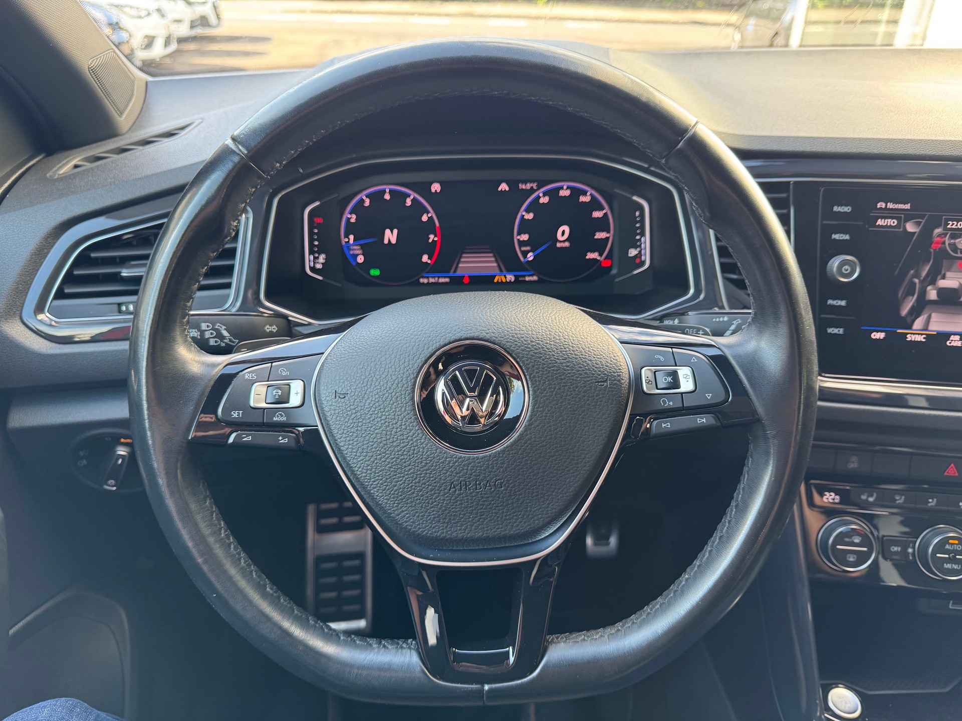 VW T-Roc 2.0 TSI Sport DSG 4Motion-image-22