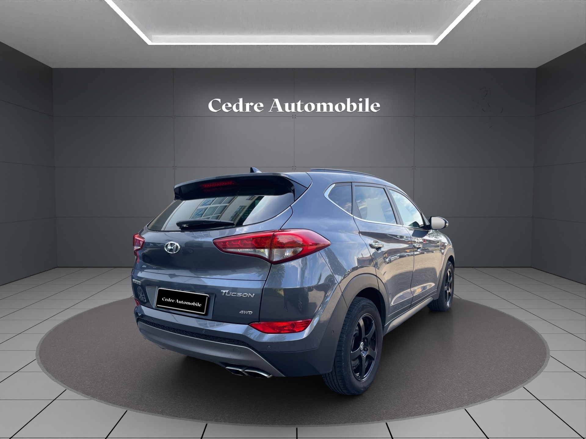 HYUNDAI Tucson 2.0 CRDI Vertex 4WD Automatic-image-4