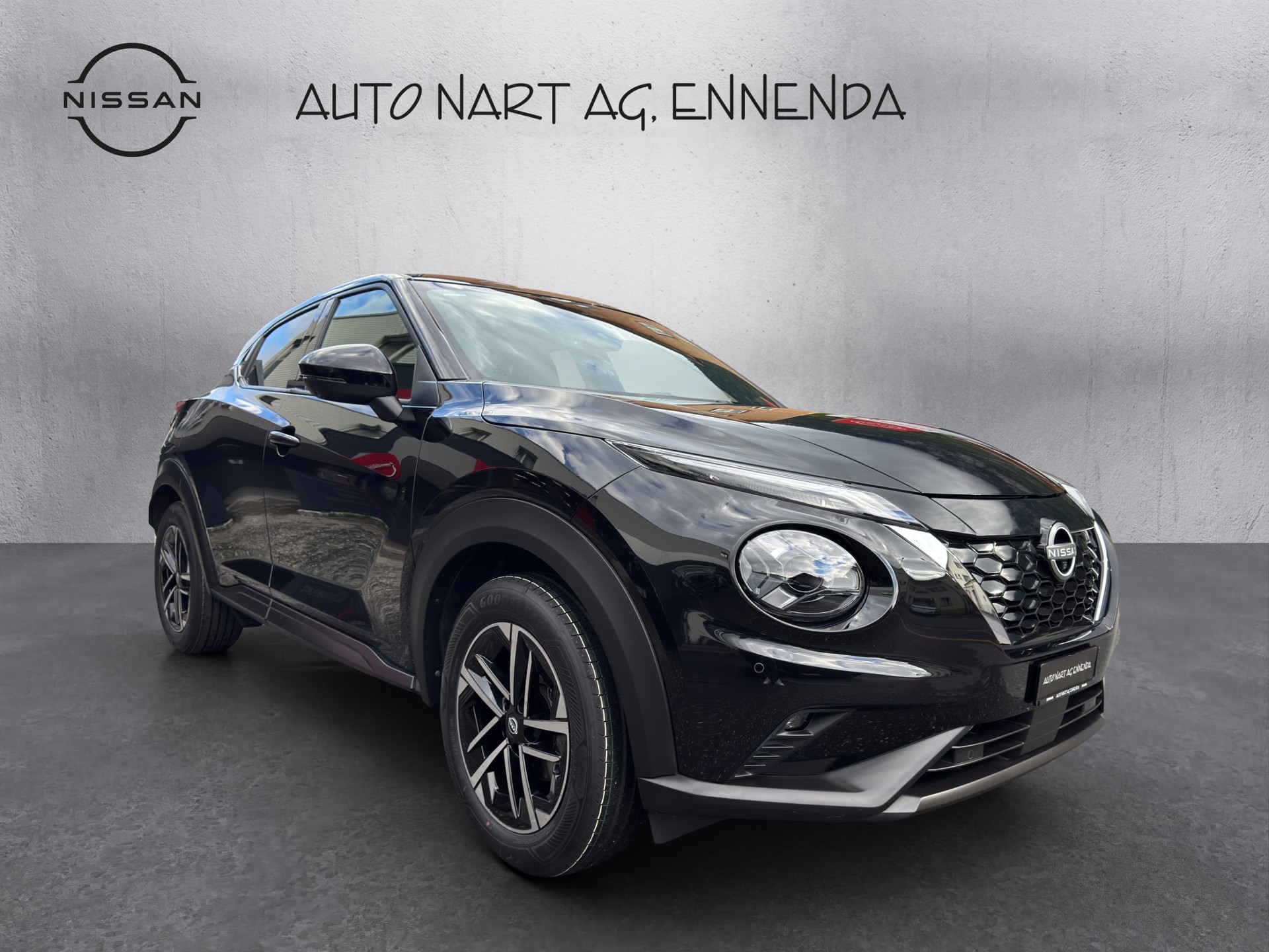 NISSAN Juke 1.6 FHEV N-Connecta-image-6