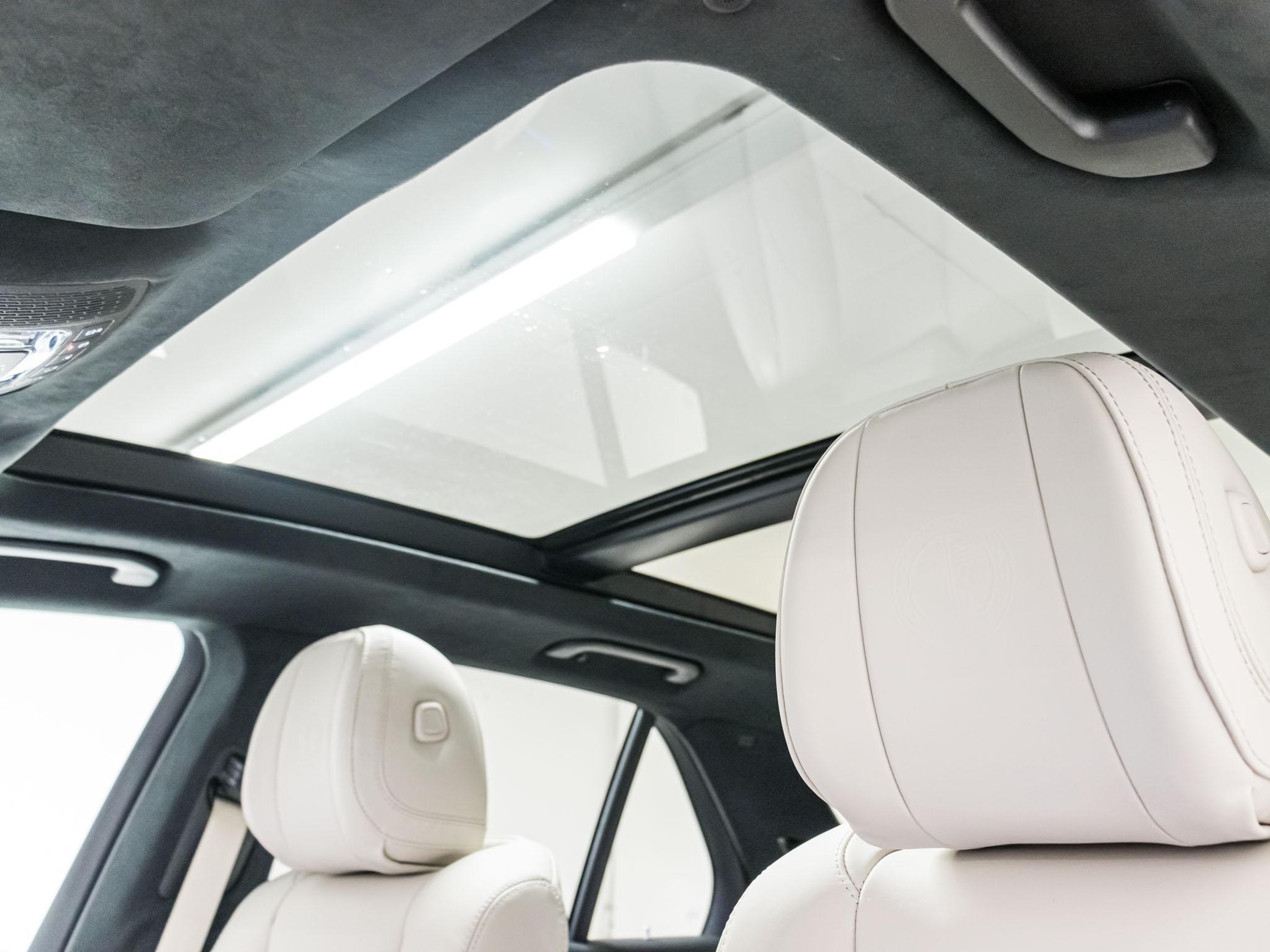 MERCEDES-BENZ GLE 53 AMG HYBRID 4MATIC+ "EQ Star"-image-8