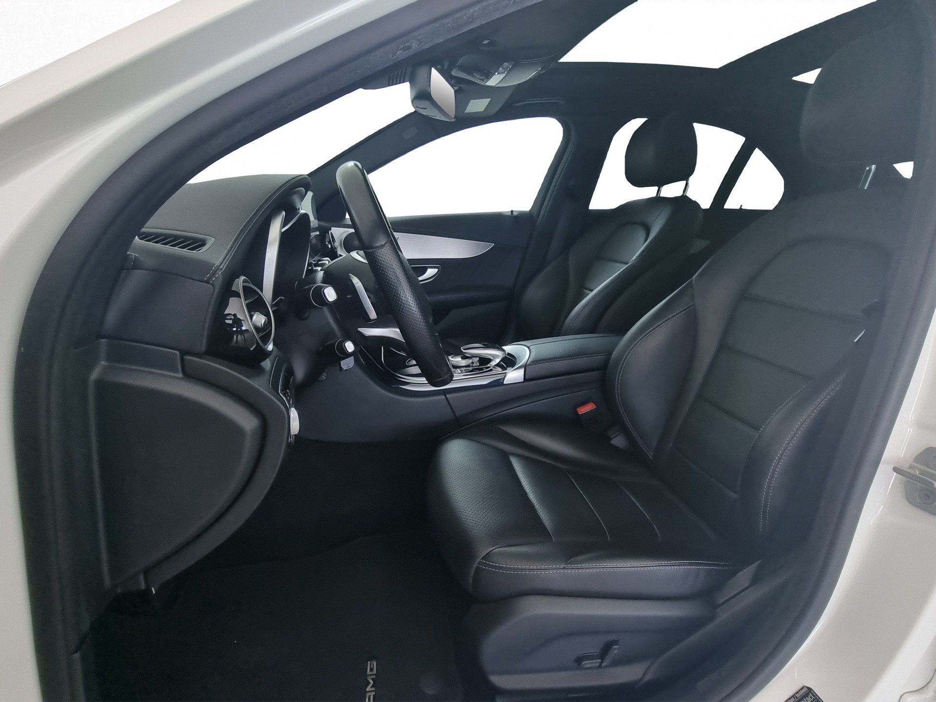 MERCEDES-BENZ C 200 4Matic-image-5
