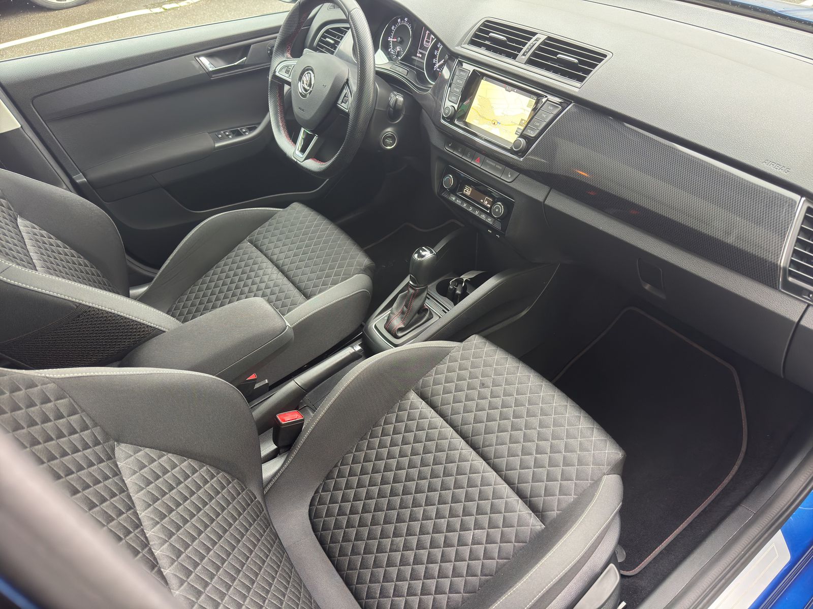 SKODA Fabia 1.0 TSI Monte Carlo DSG-image-8