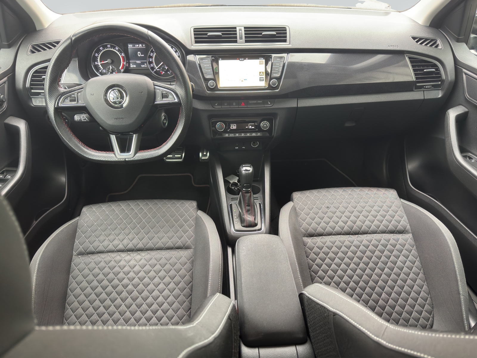 SKODA Fabia 1.0 TSI Monte Carlo DSG-image-5