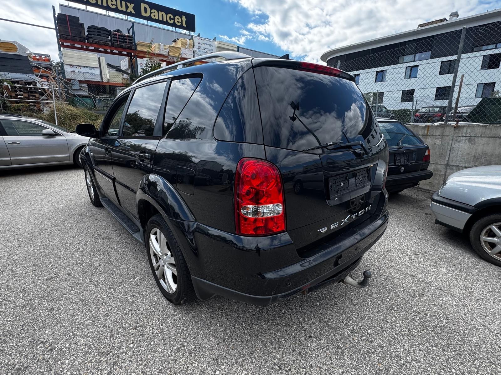 KGM-SsangYong Rexton RX 270 XVT Limited Edition Automatic-image-7