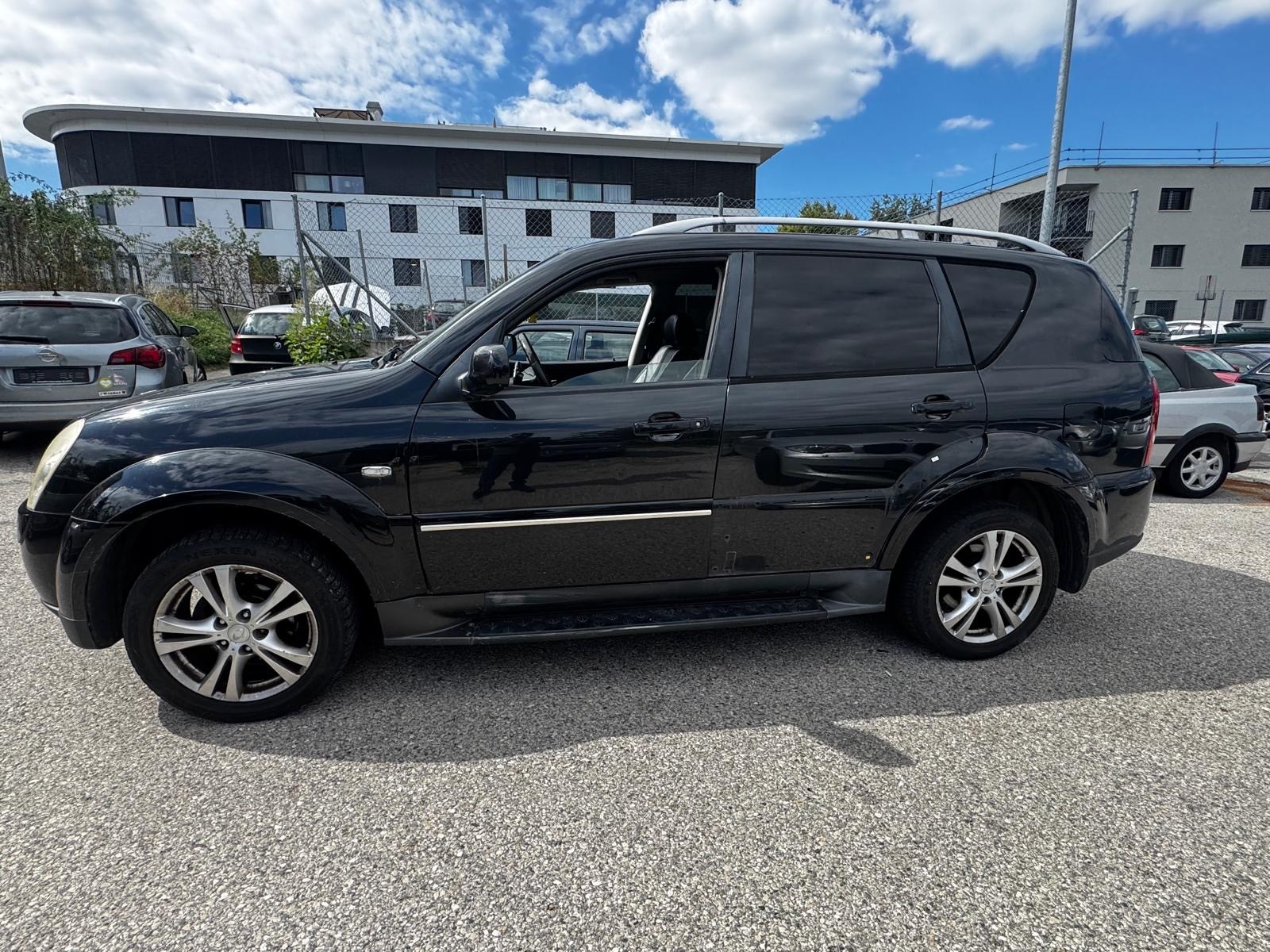 KGM-SsangYong Rexton RX 270 XVT Limited Edition Automatic-image-4