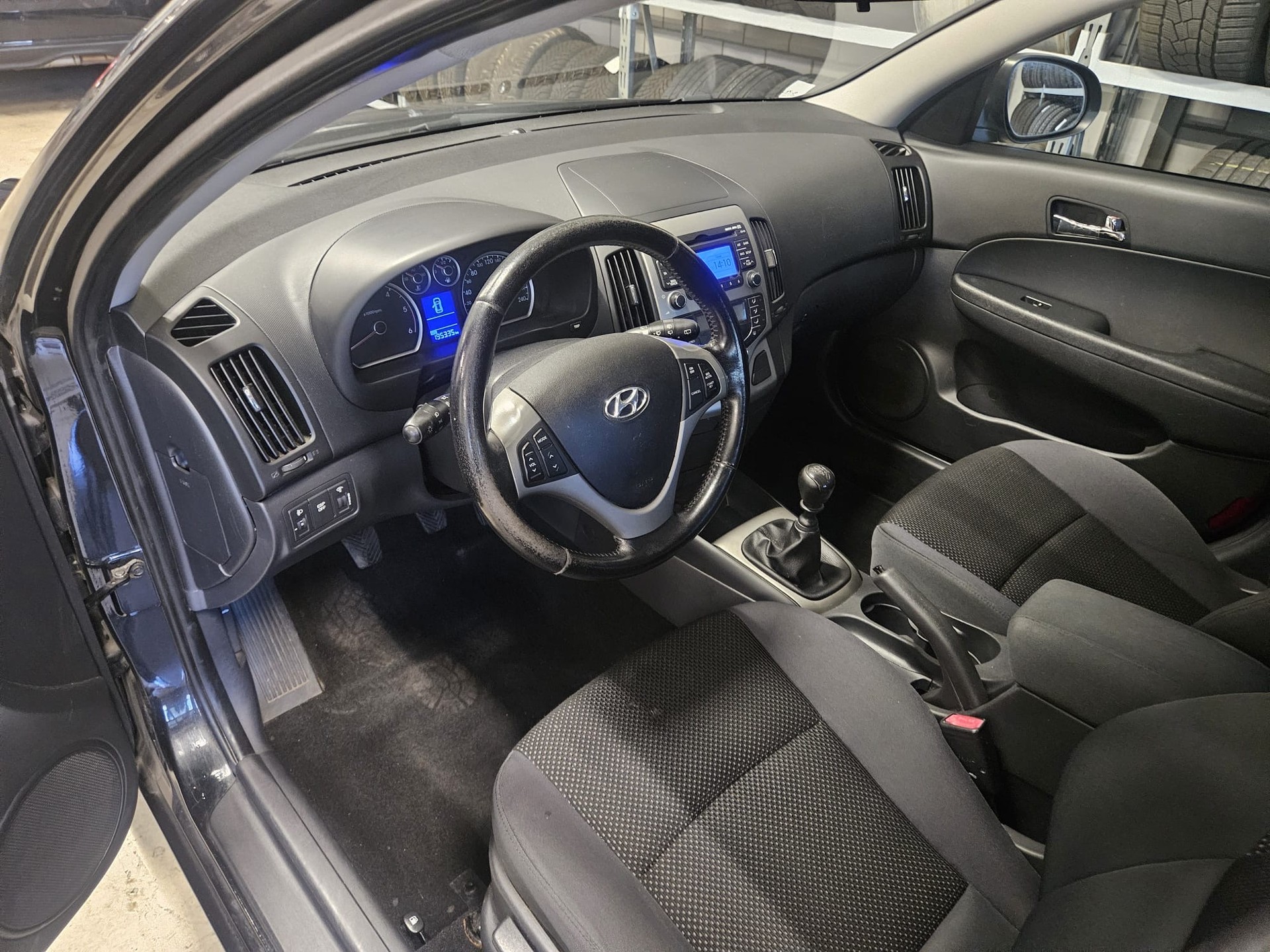 HYUNDAI i30-image-10
