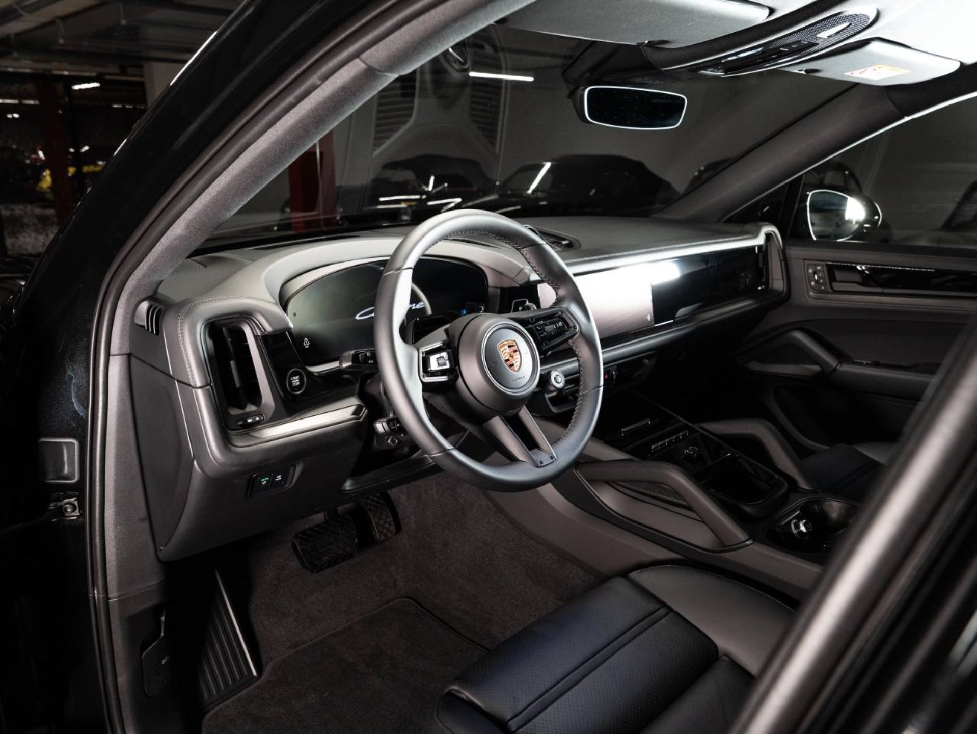 PORSCHE Cayenne Coupé Black Edition-image-3
