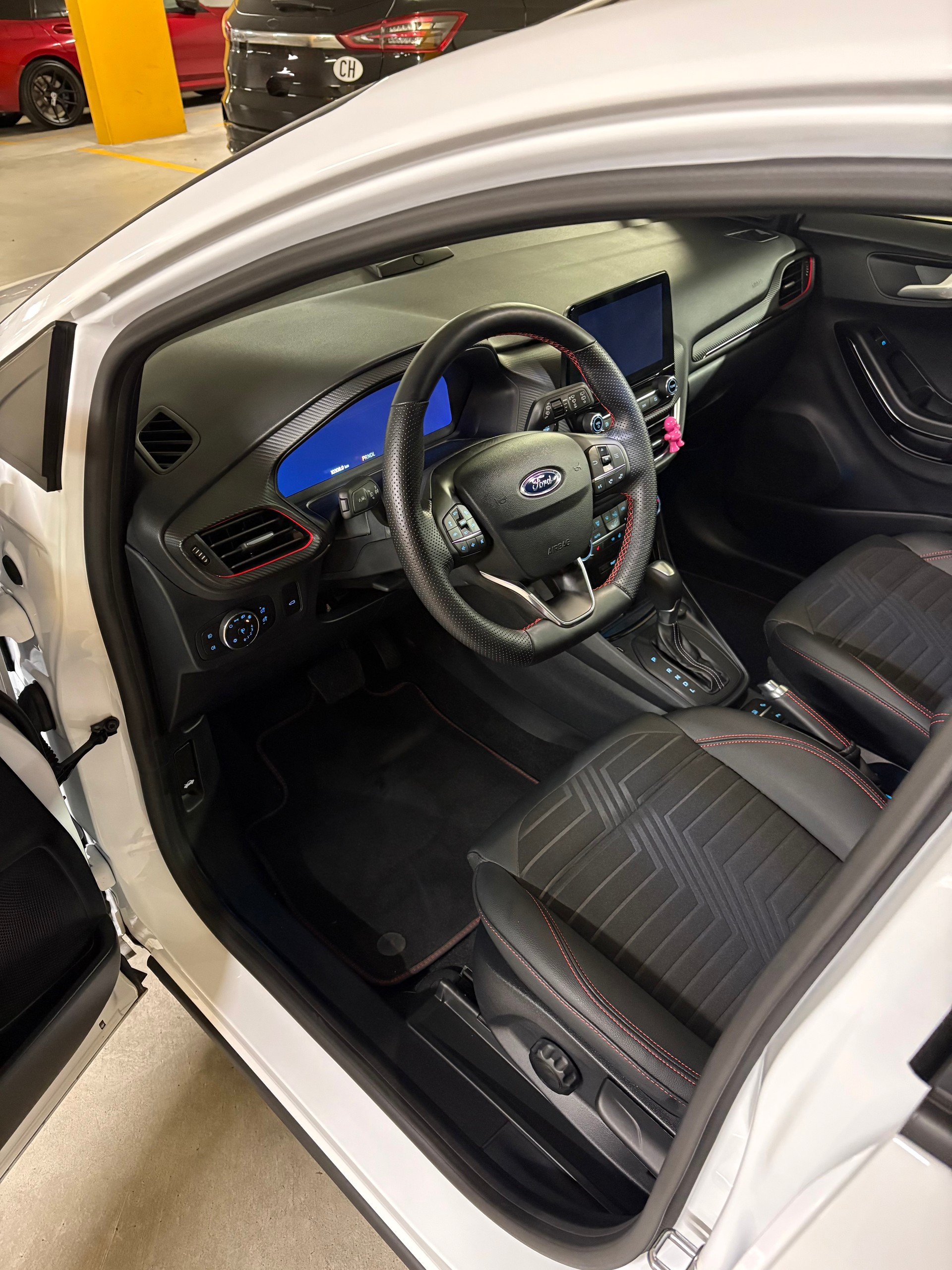 FORD 1.0 EcoB Hybrid 155 ST-Line X-image-5
