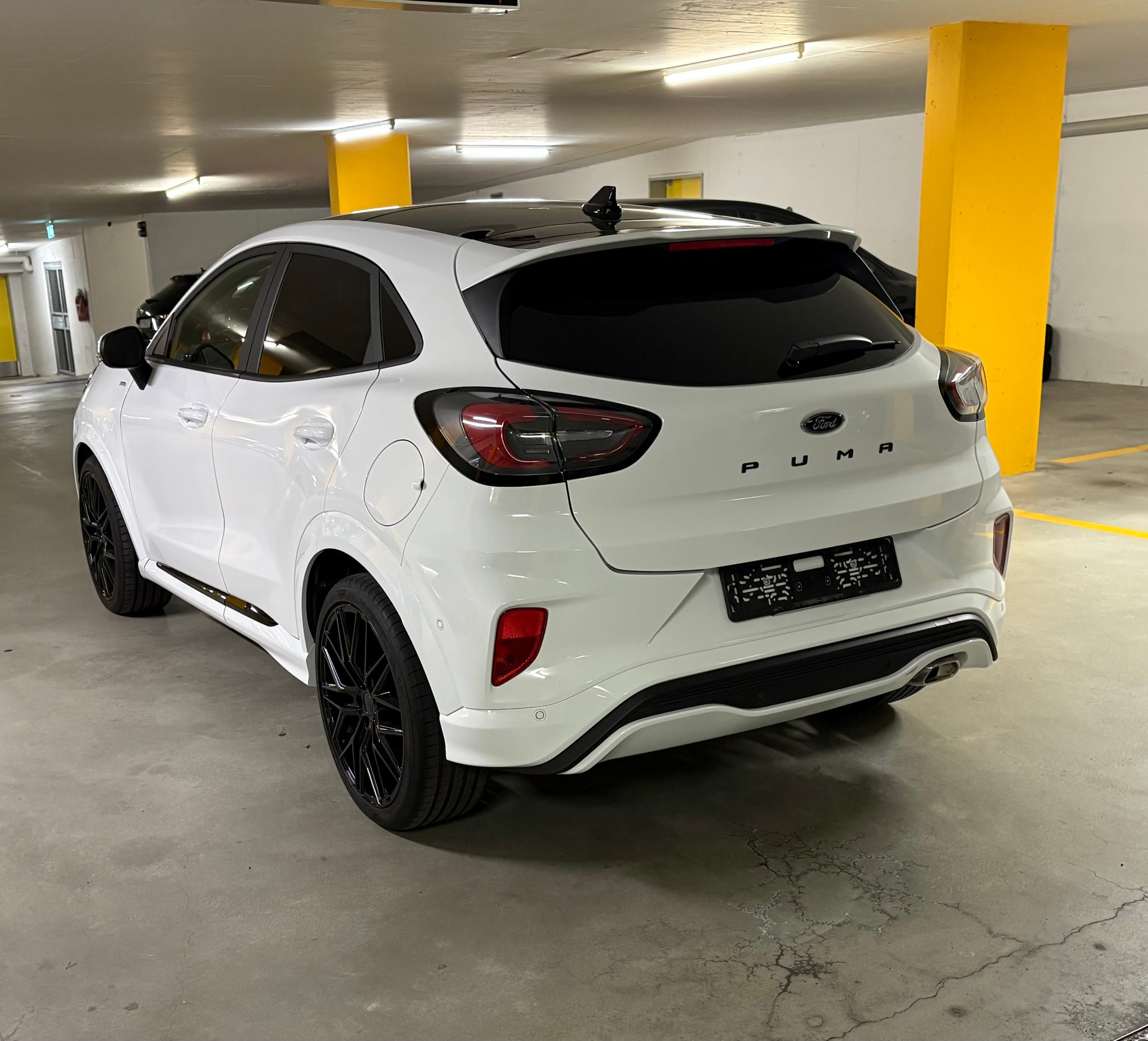FORD 1.0 EcoB Hybrid 155 ST-Line X-image-2