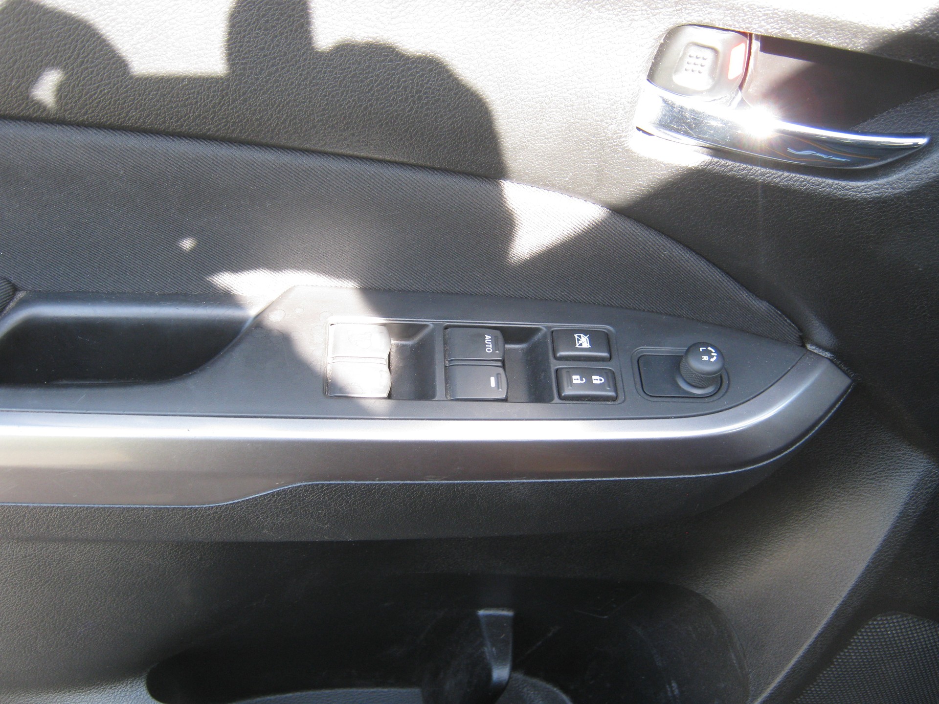 SUZUKI Vitara 1.4 Boosterjet Compact Top Hybrid-image-5