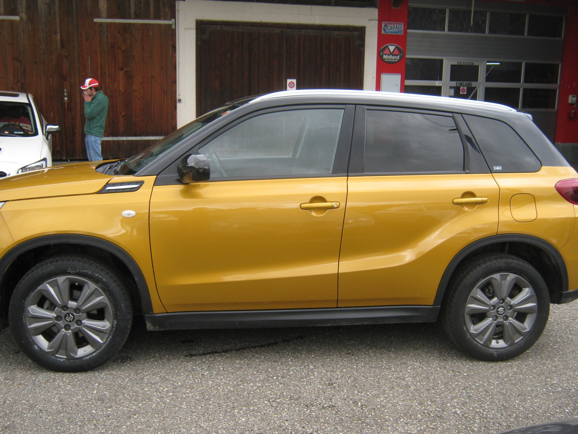 SUZUKI Vitara 1.4 Boosterjet Compact Top Hybrid-image-3