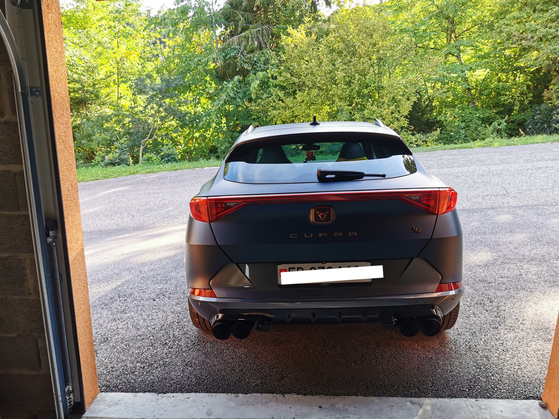 CUPRA 2.0 TSI VZ 4Drive DSG-image-1