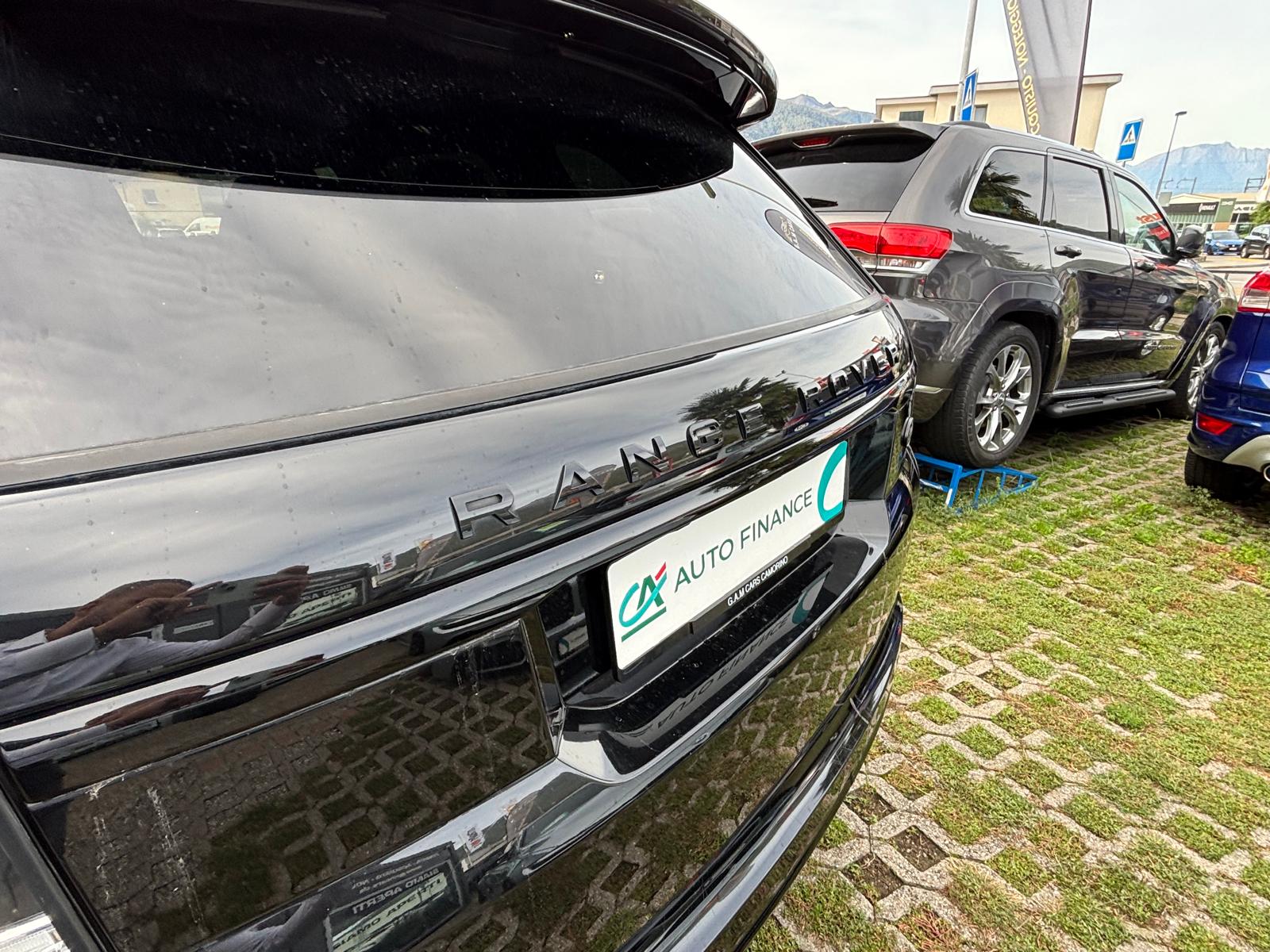 LAND ROVER Range Rover Sport 5.0 V8 SVR-image-11
