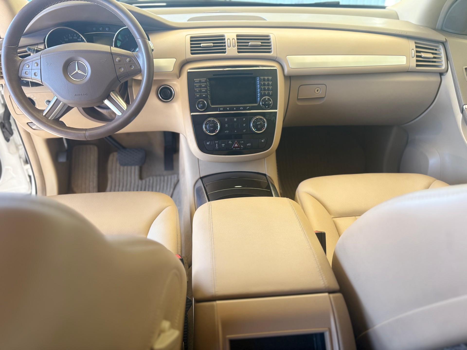 MERCEDES-BENZ R 320 CDI L 4Matic 7G-Tronic-image-9