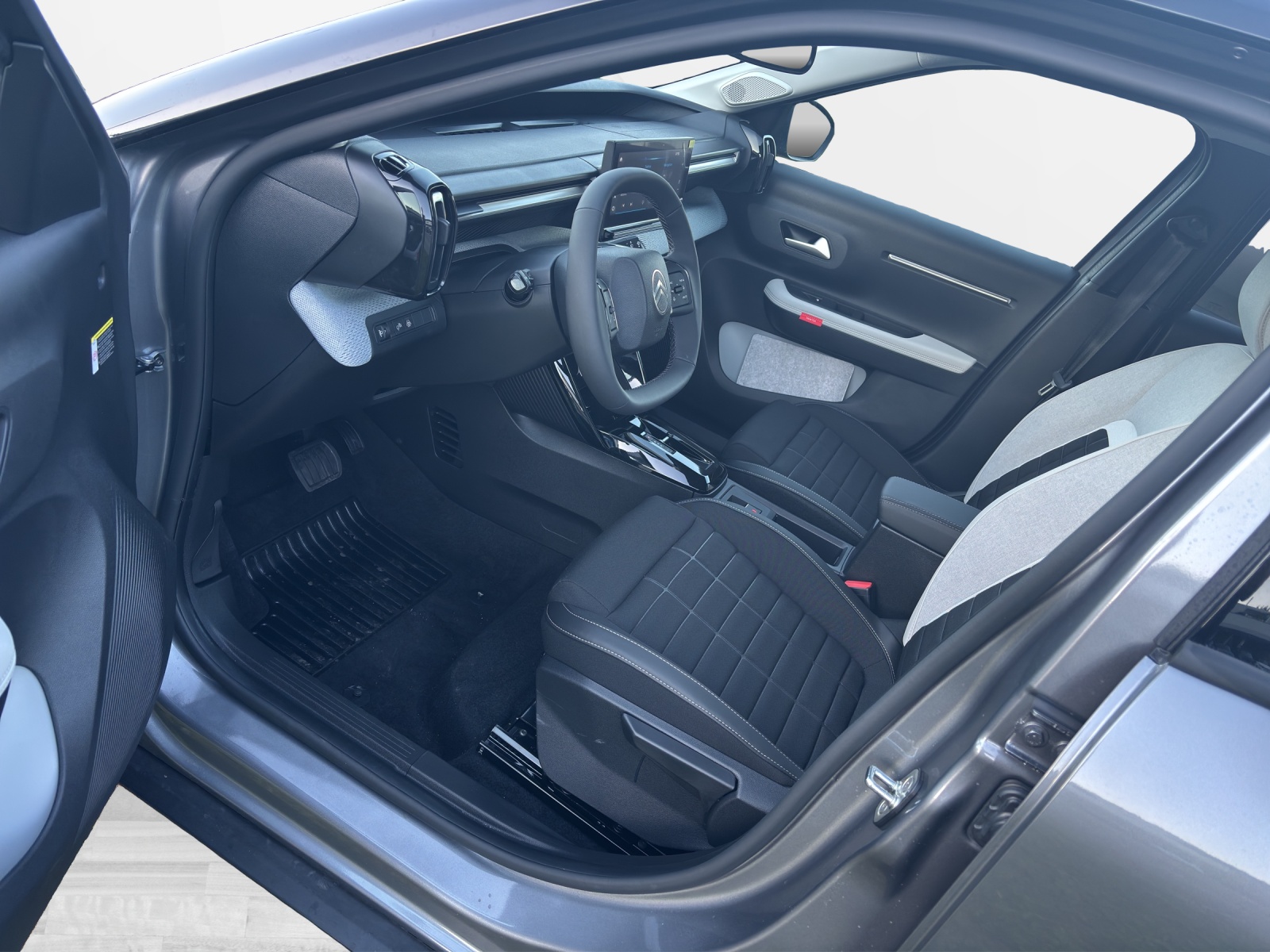 CITROEN C3 1.2 Hybrid Max-image-9