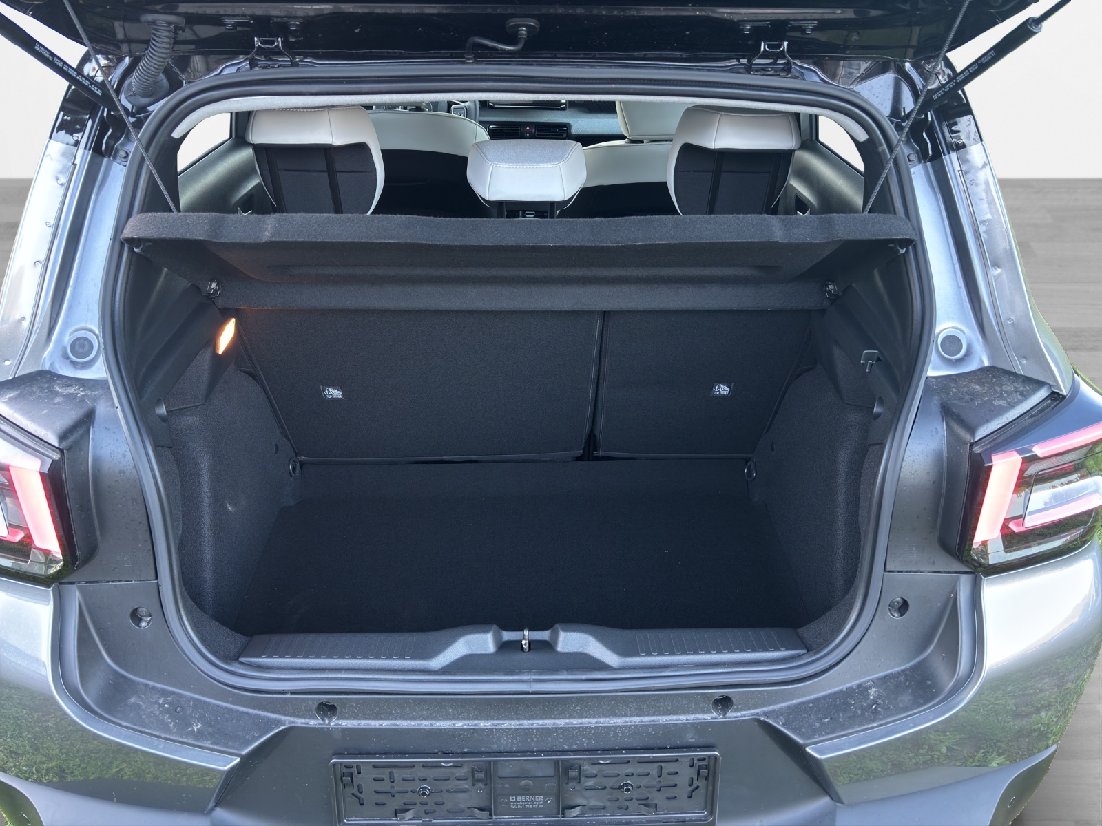 CITROEN C3 1.2 Hybrid Max-image-5