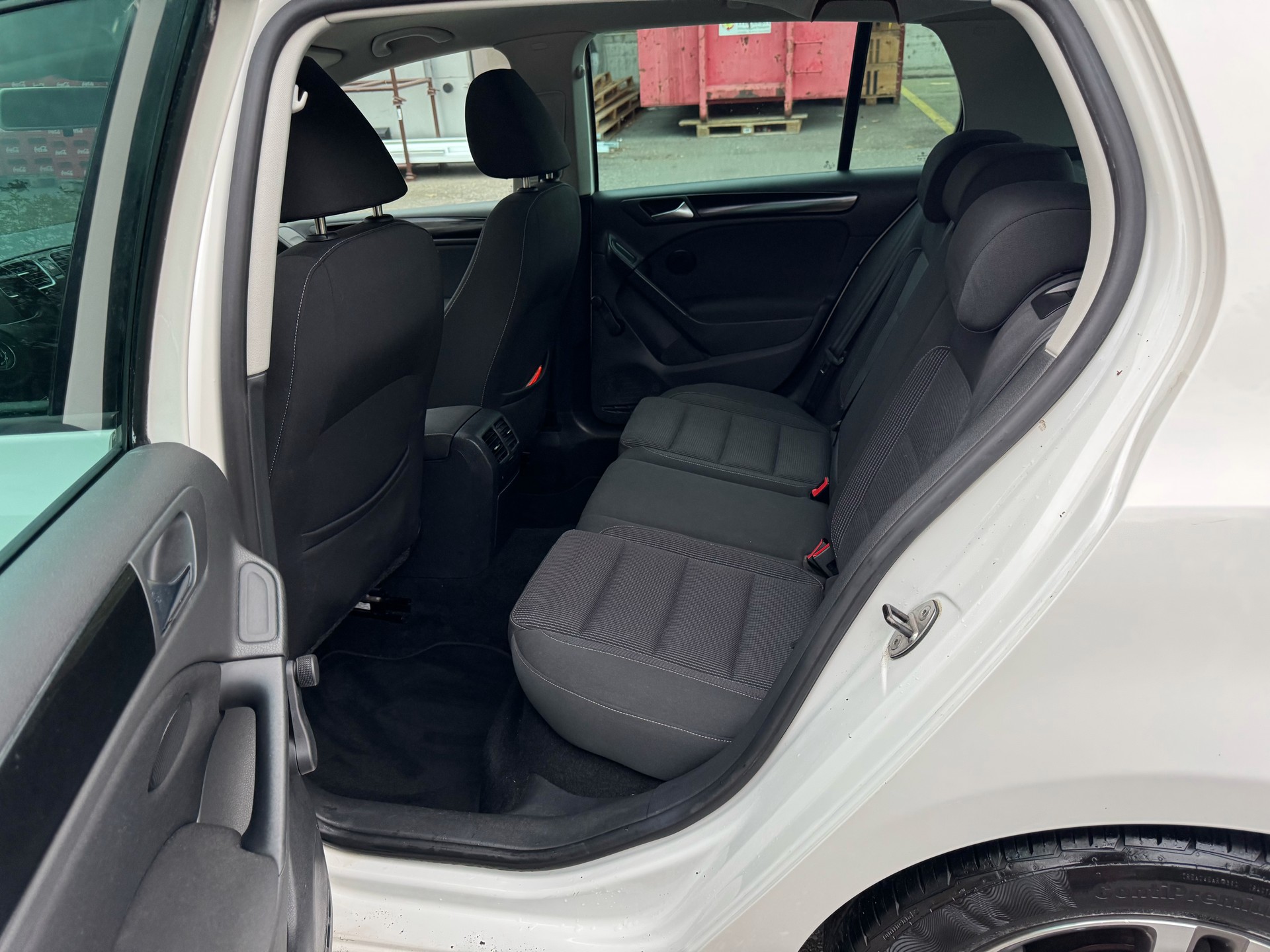 VW Golf 1.4 Trendline-image-14