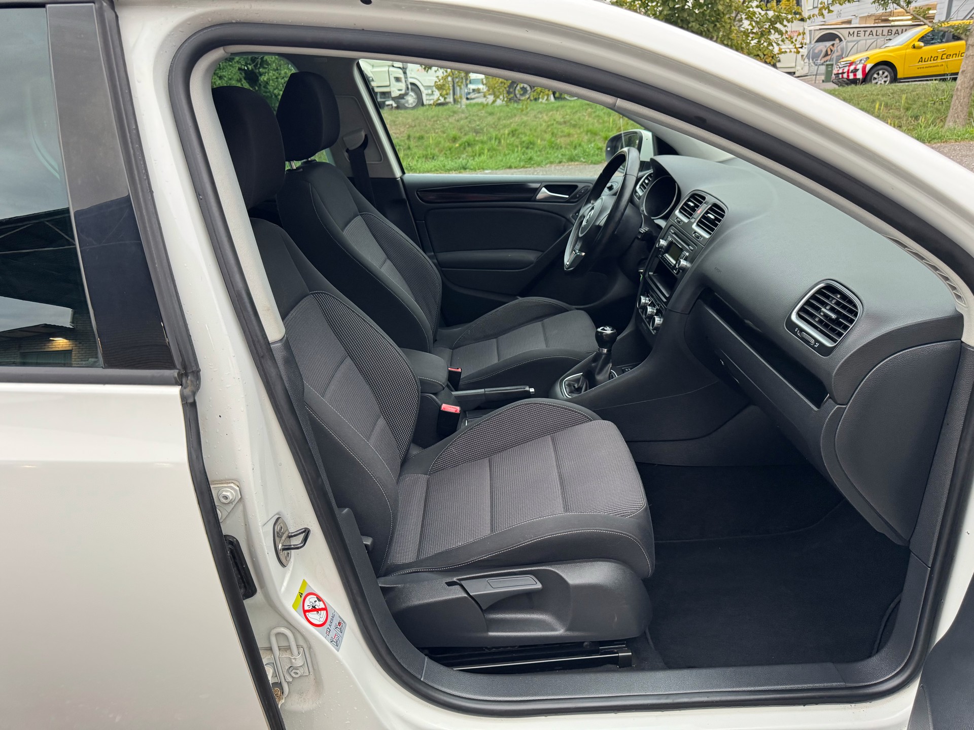 VW Golf 1.4 Trendline-image-9