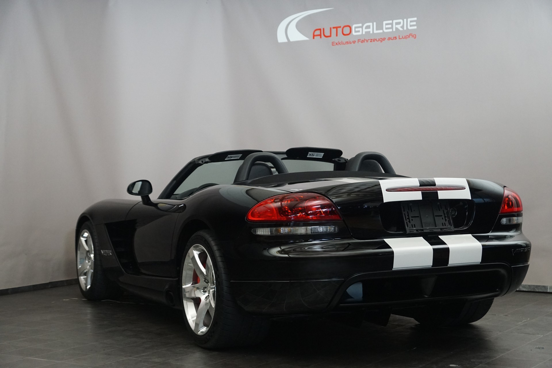 DODGE Viper SRT-10 8.4l-image-3