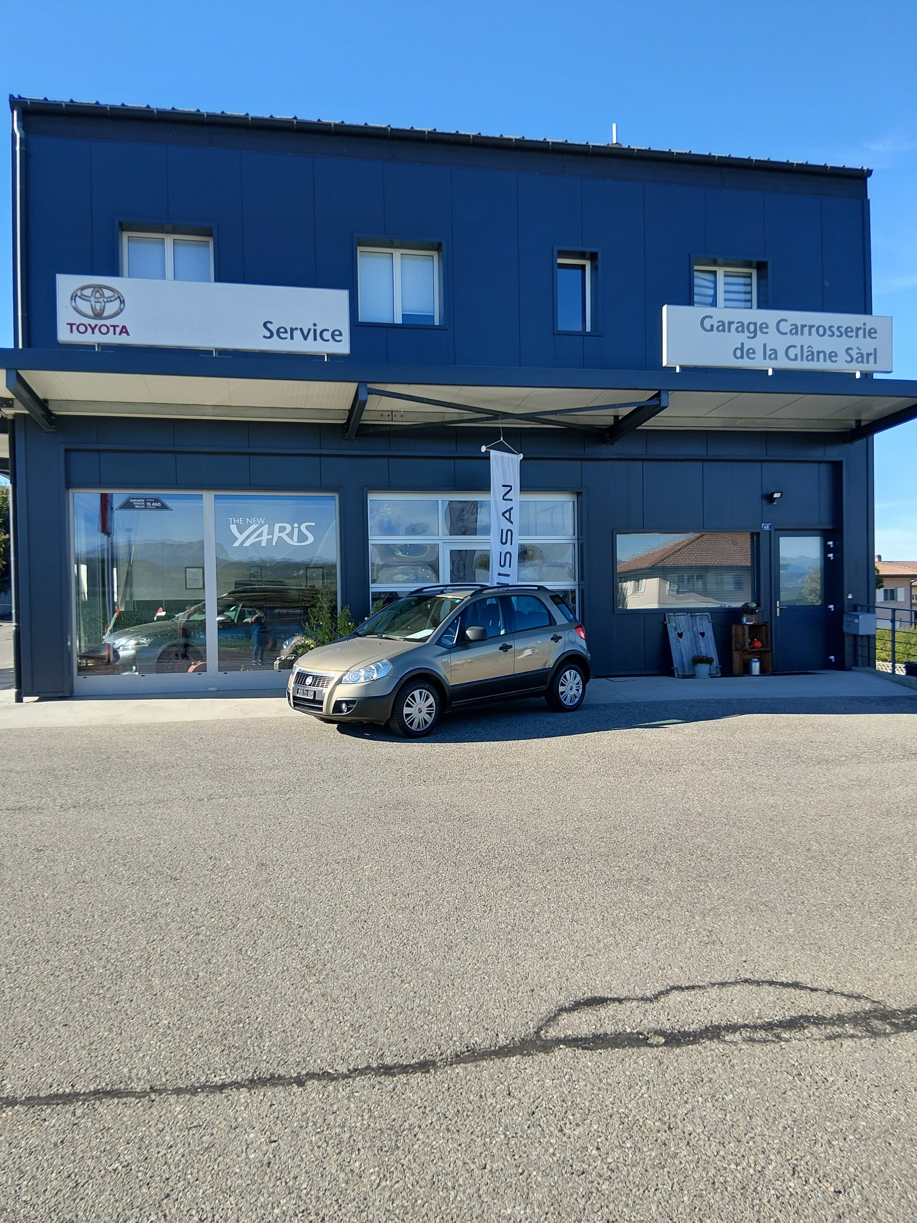 Car photo