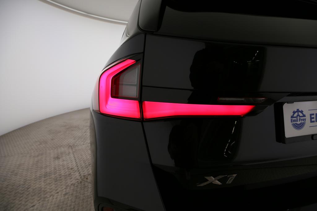 BMW X1 U11 23d xDrive paddles-image-14