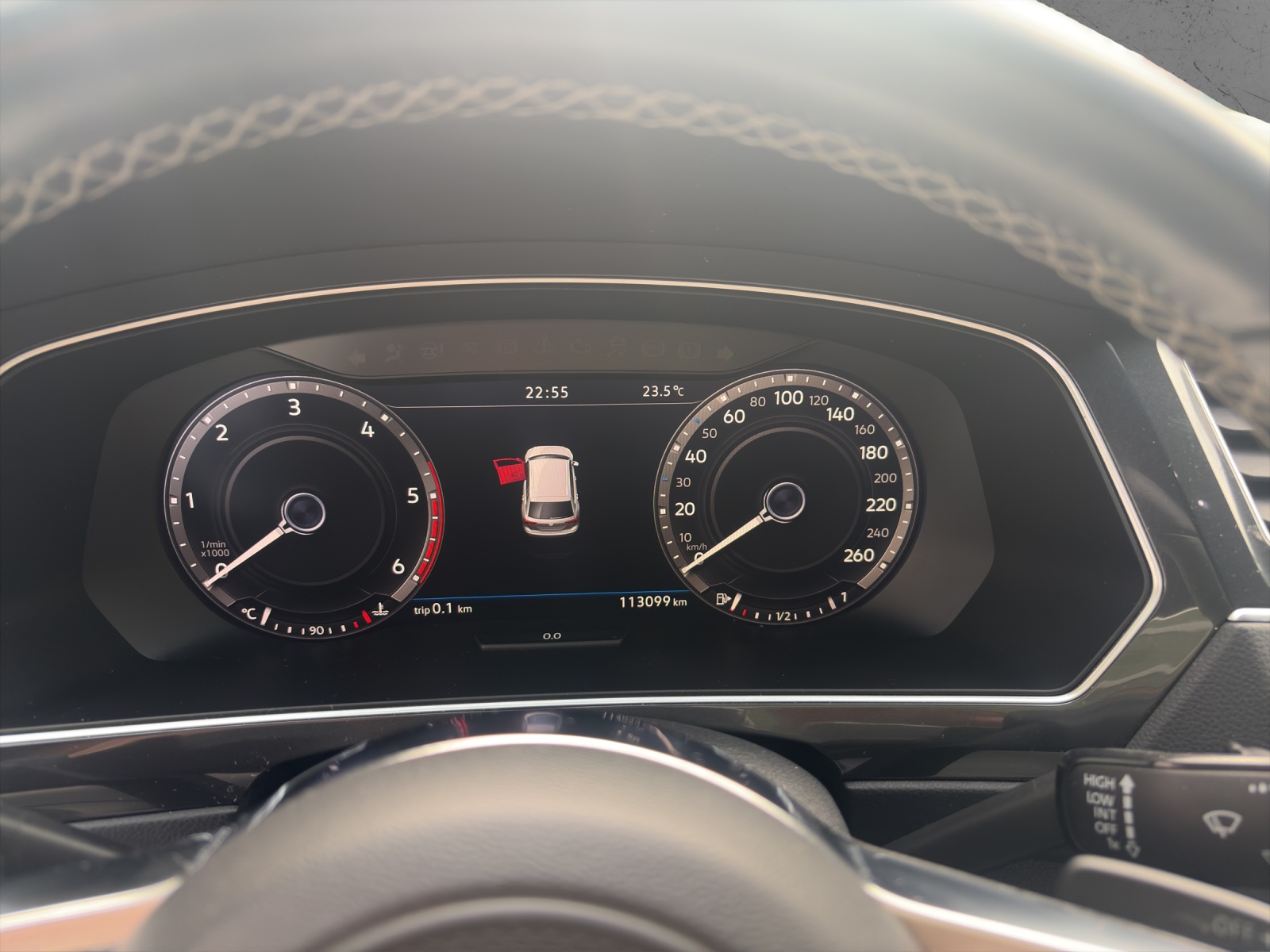 VW Tiguan 2.0 TDI SCR Highline 4Motion DSG-image-10
