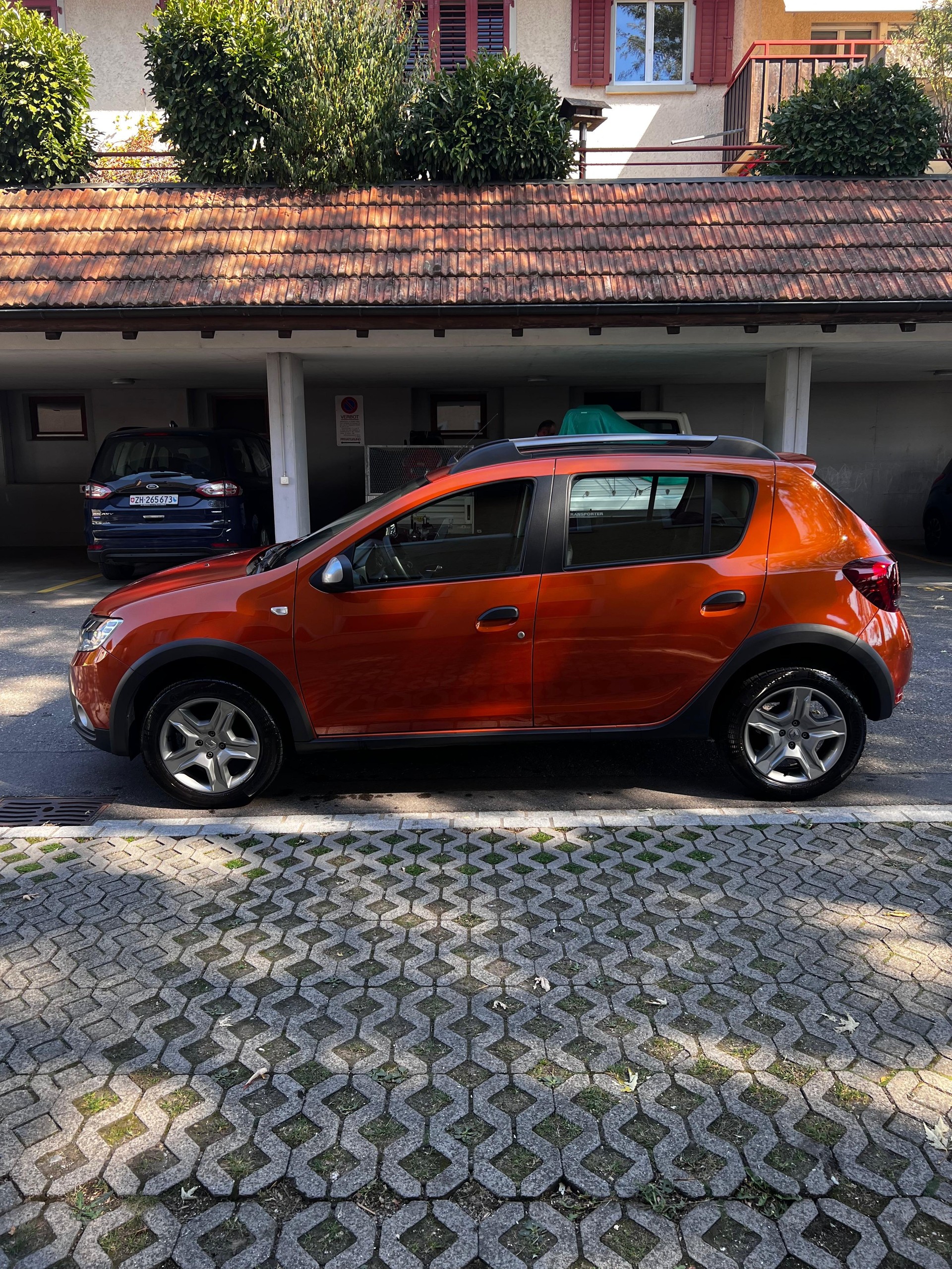 DACIA Sandero Tce 90 Ambiance Automatic-image-1