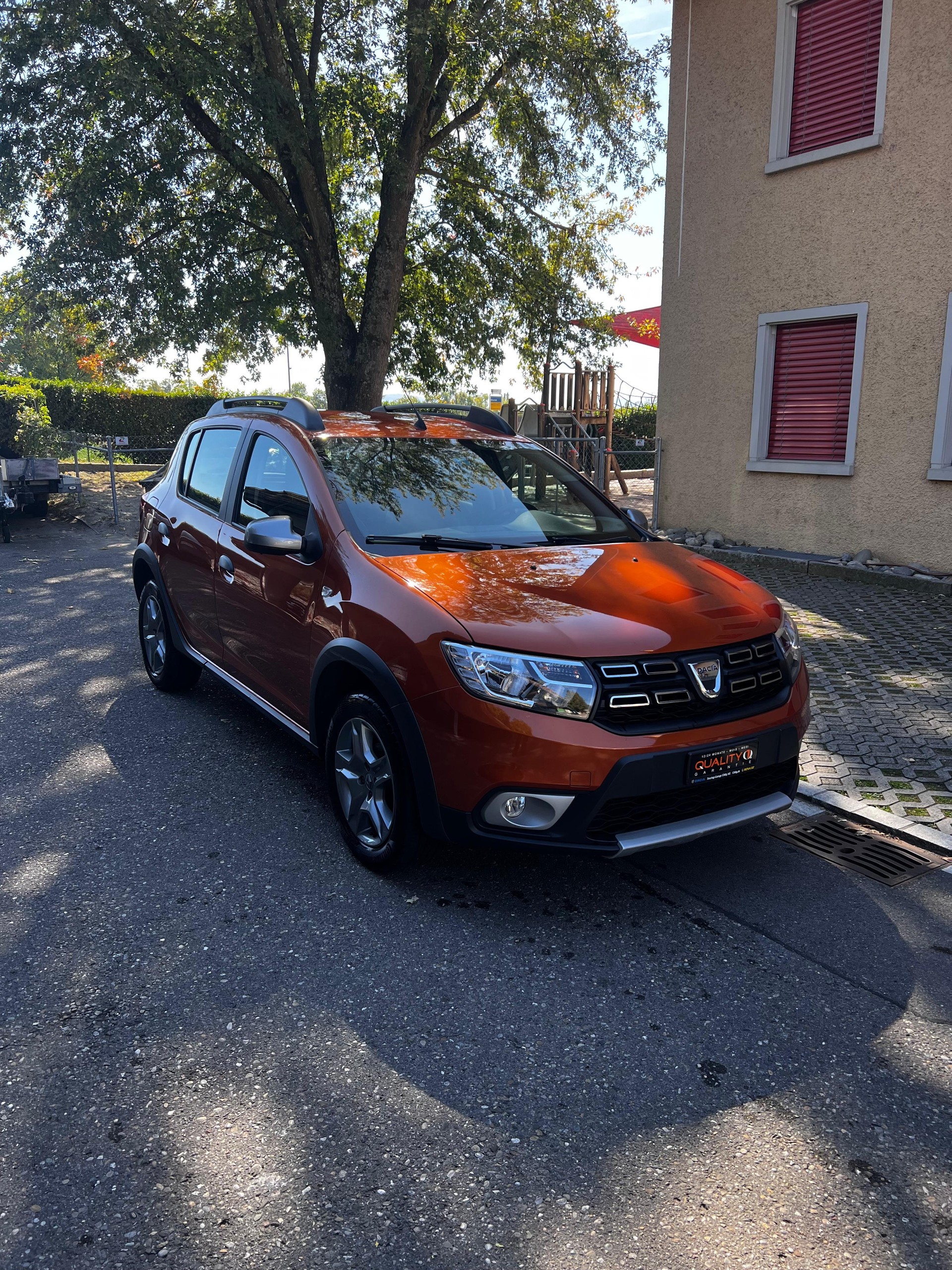DACIA Sandero Tce 90 Ambiance Automatic-image-2