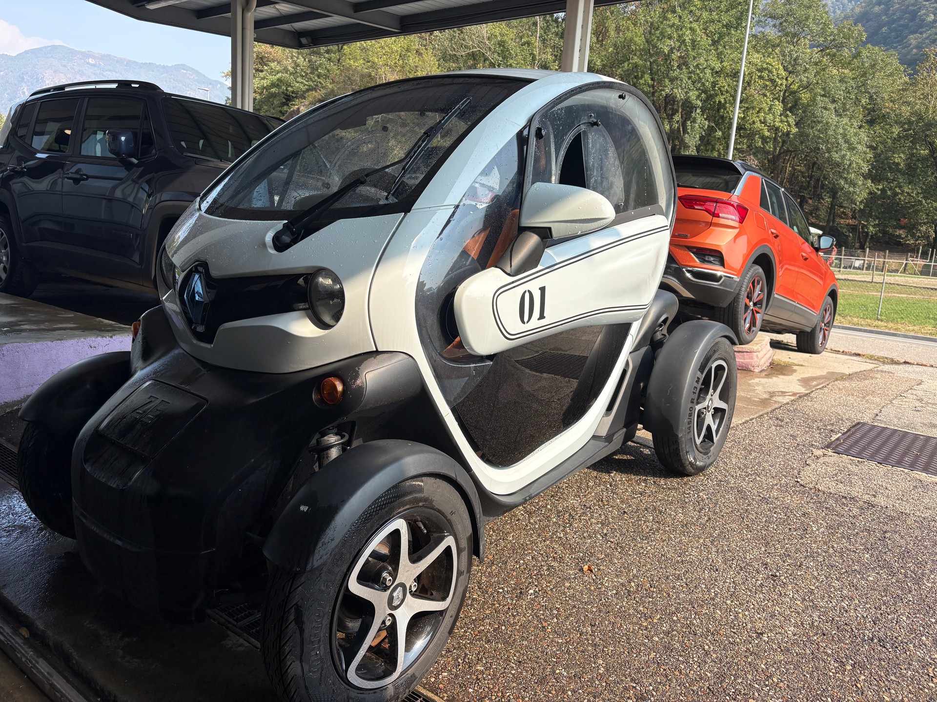 RENAULT Twizy Z.E. Urban-image-2