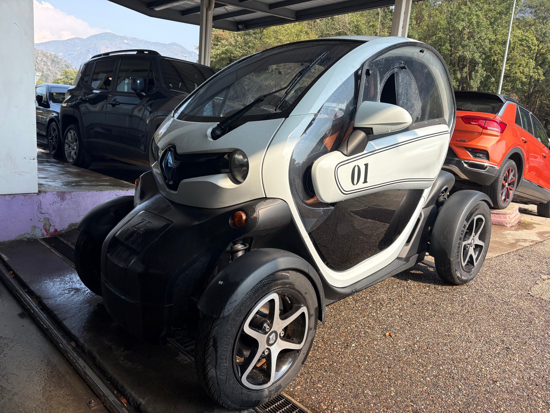 RENAULT Twizy Z.E. Urban-image-0