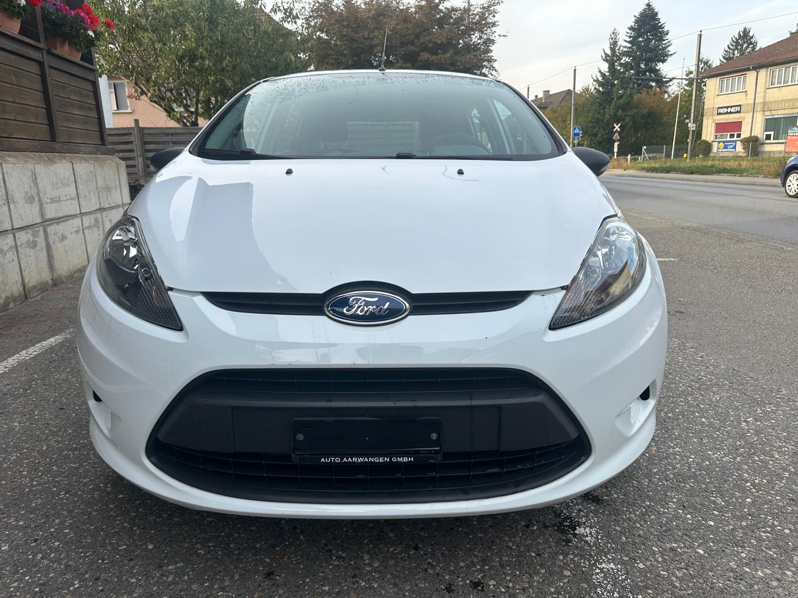 FORD Fiesta 1.25 16V Ambiente-image-4