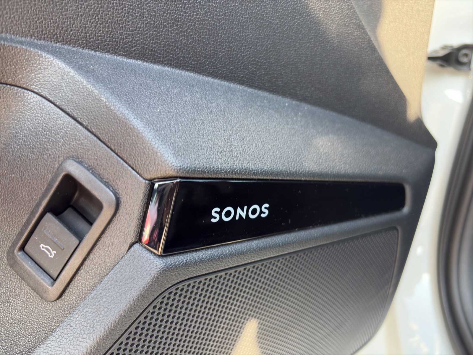 AUDI A3 Sportback 35 TFSI S line S-tronic-image-15