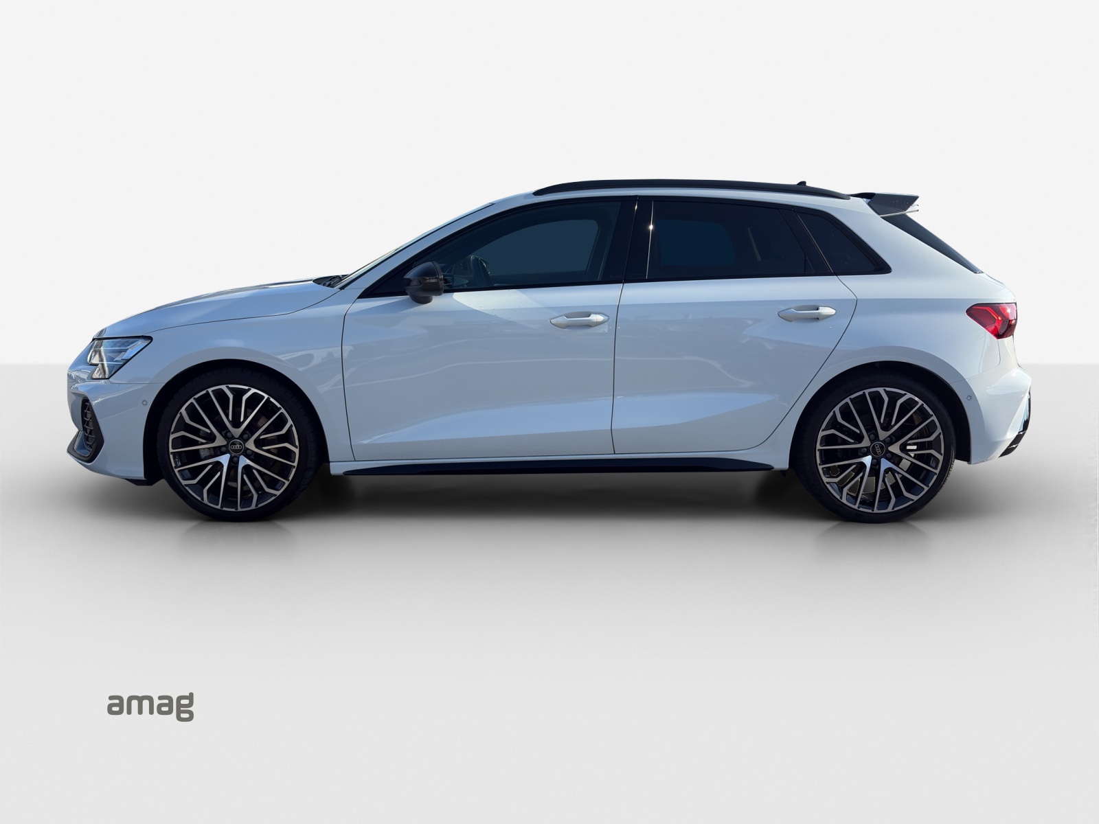 AUDI A3 Sportback 35 TFSI S line S-tronic-image-1