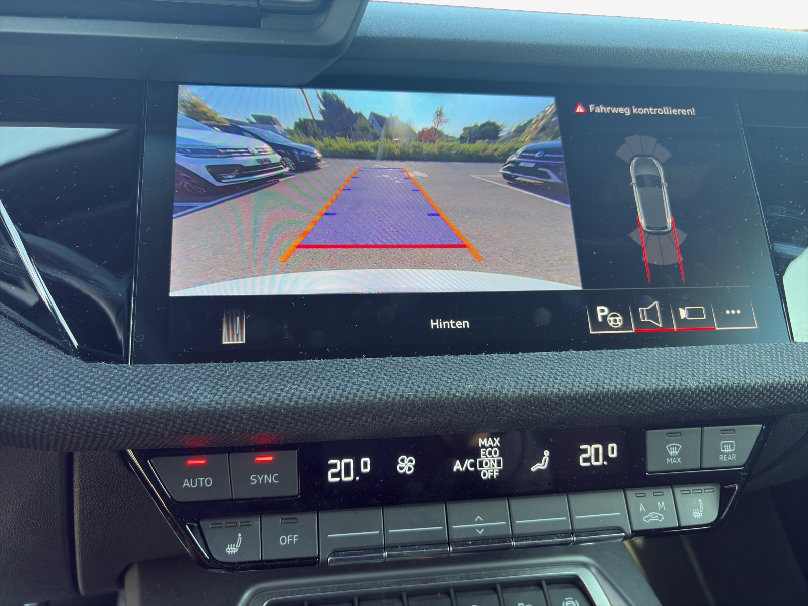 AUDI A3 Sportback 35 TFSI S line S-tronic-image-10