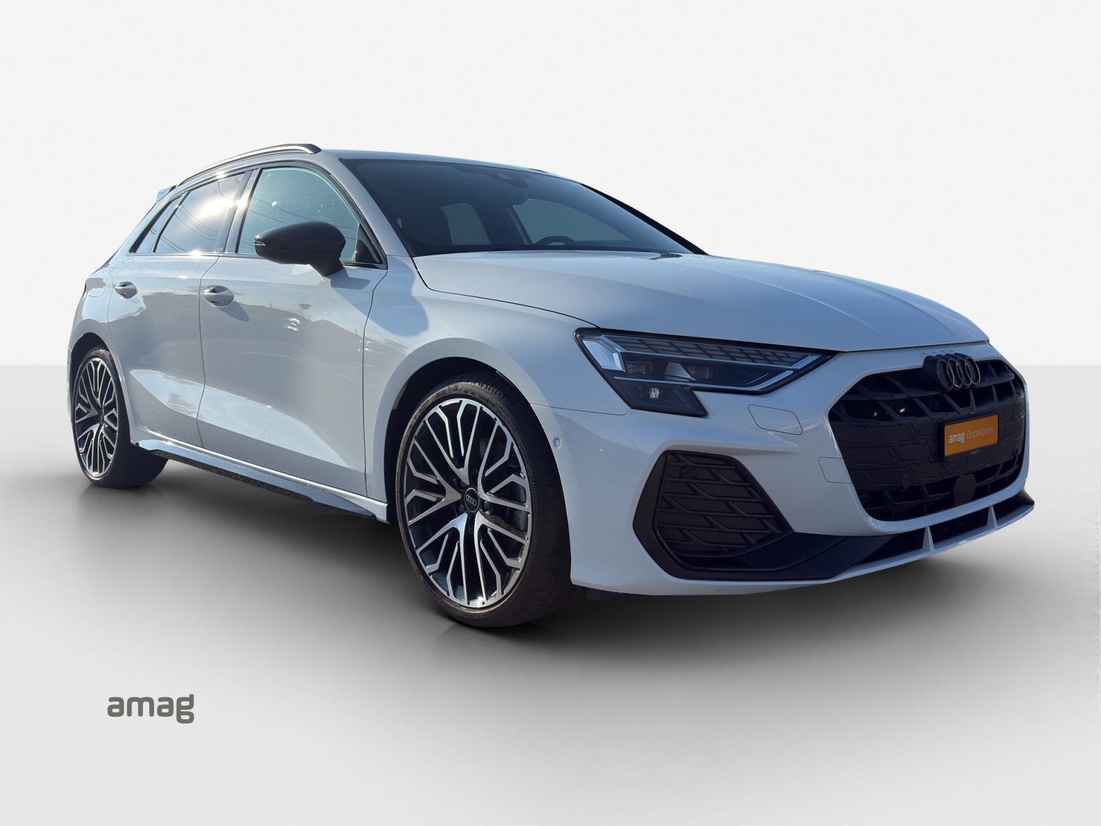 AUDI A3 Sportback 35 TFSI S line S-tronic-image-5