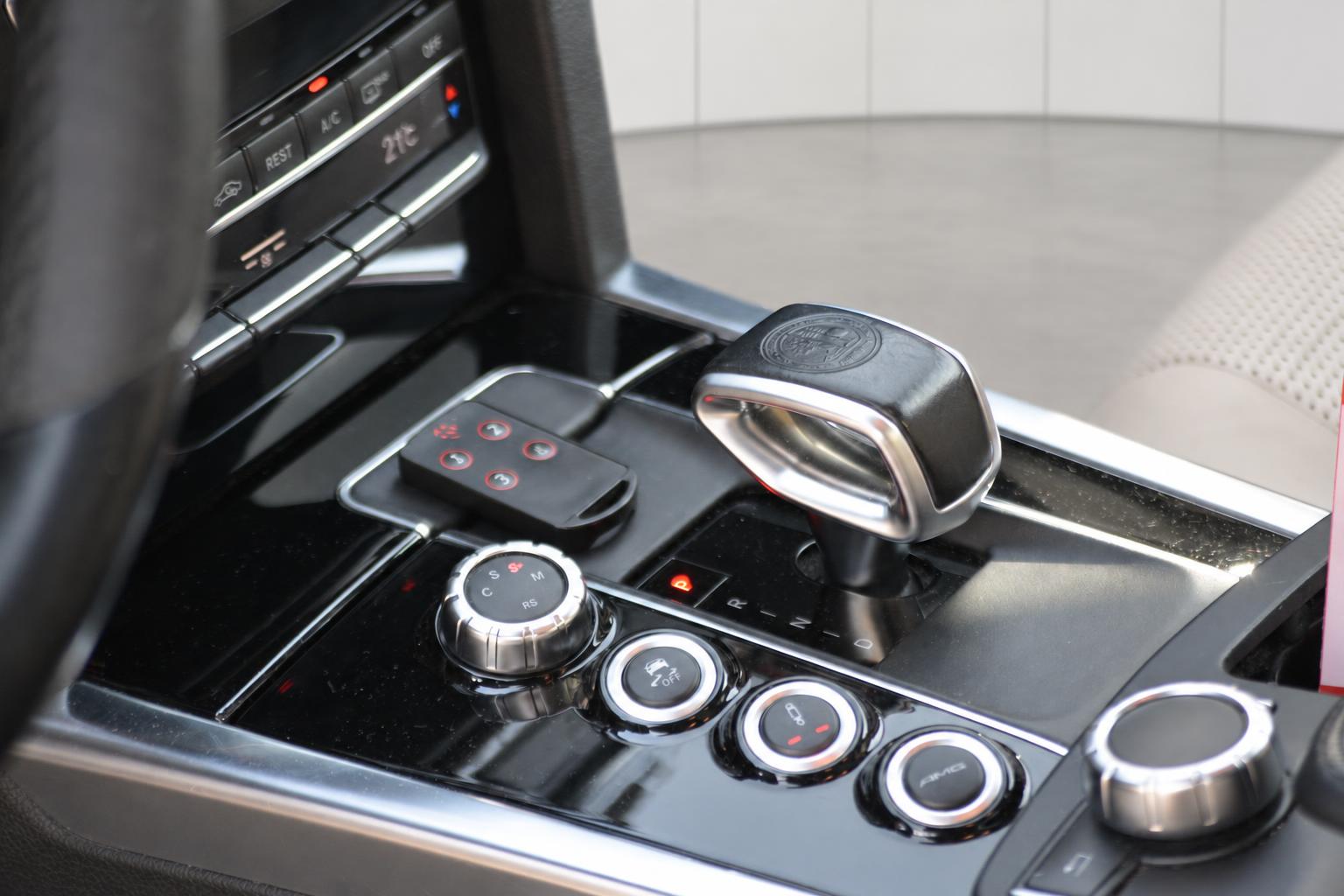 MERCEDES-BENZ E 63 AMG S 4Matic Speedshift-image-7