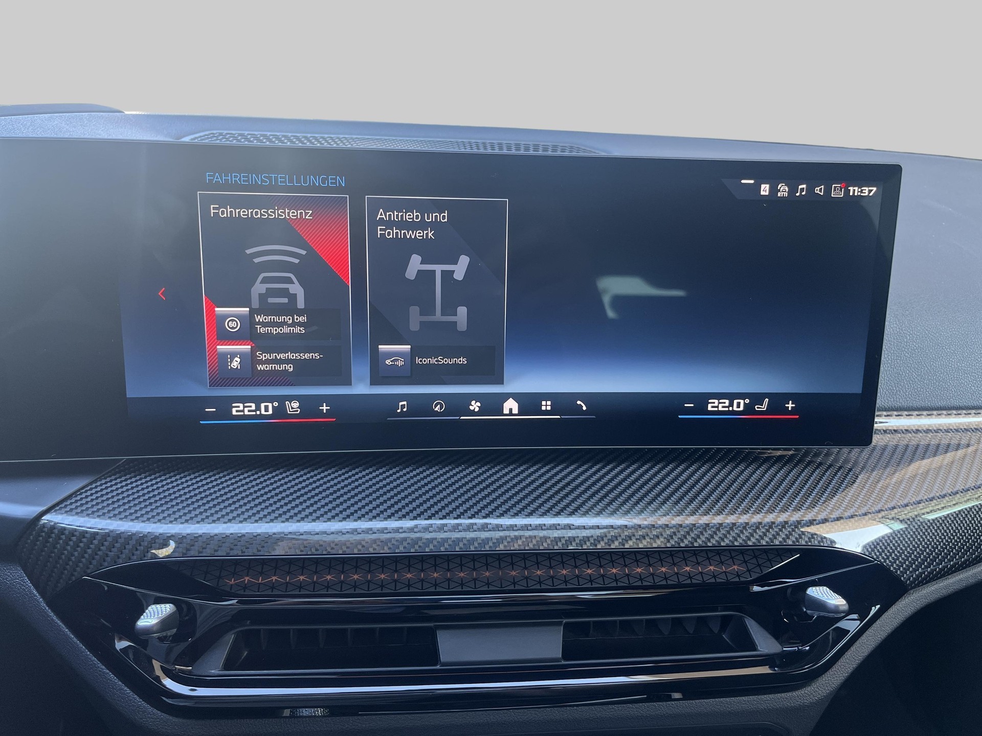 BMW M340i xDrive MSportPro-image-13