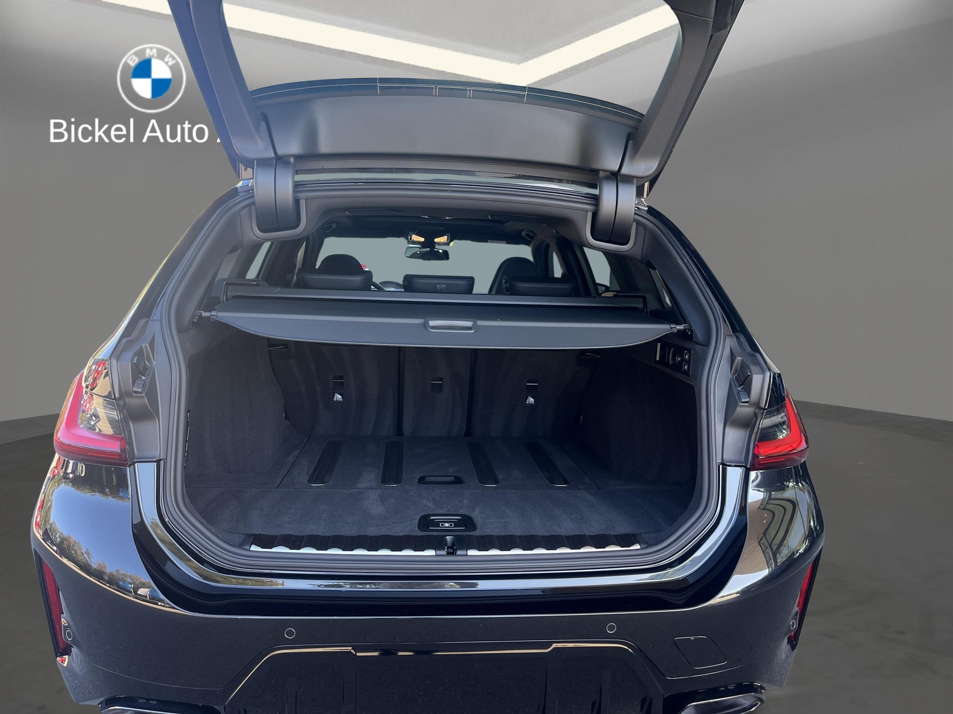 BMW M340i xDrive MSportPro-image-18