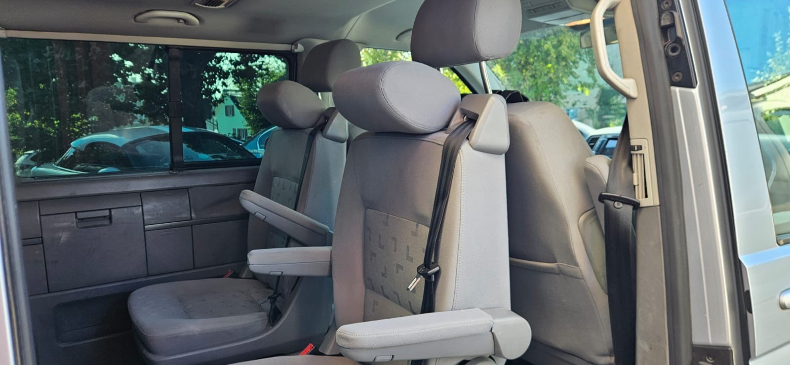 VW T5 Multivan Comfortline 2.5 TDI 4M-image-9