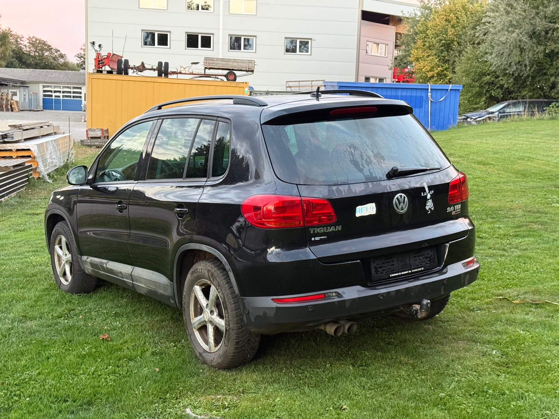 VW Tiguan 2.0 TDI BlueMotion Sport&Style 4Motion DSG-image-3
