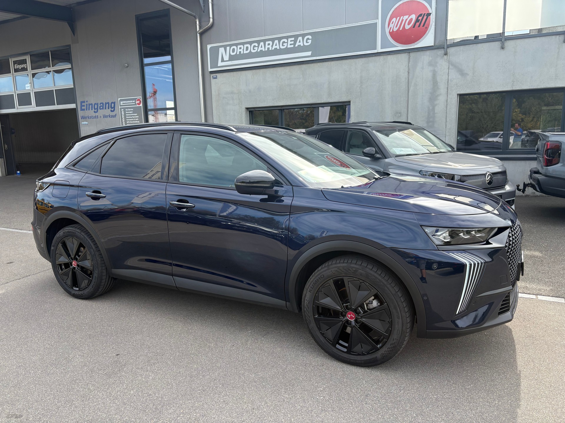 DS AUTOMOBILES DS7 1.6 E-Tense Ligne Noire 4x4-image-1