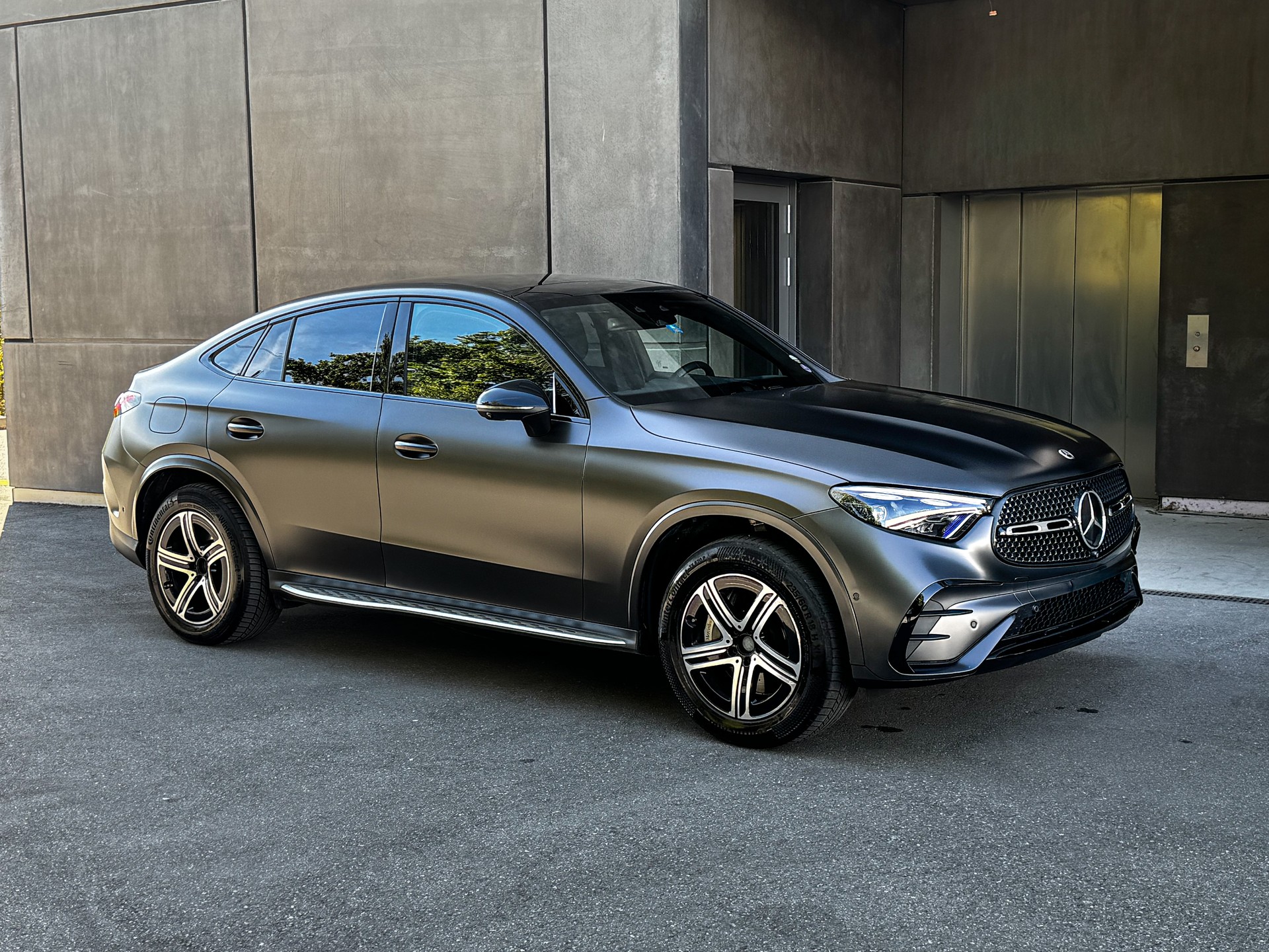 MERCEDES-BENZ GLC Coupé 400 e 4Matic 9G-Tronic-image-2
