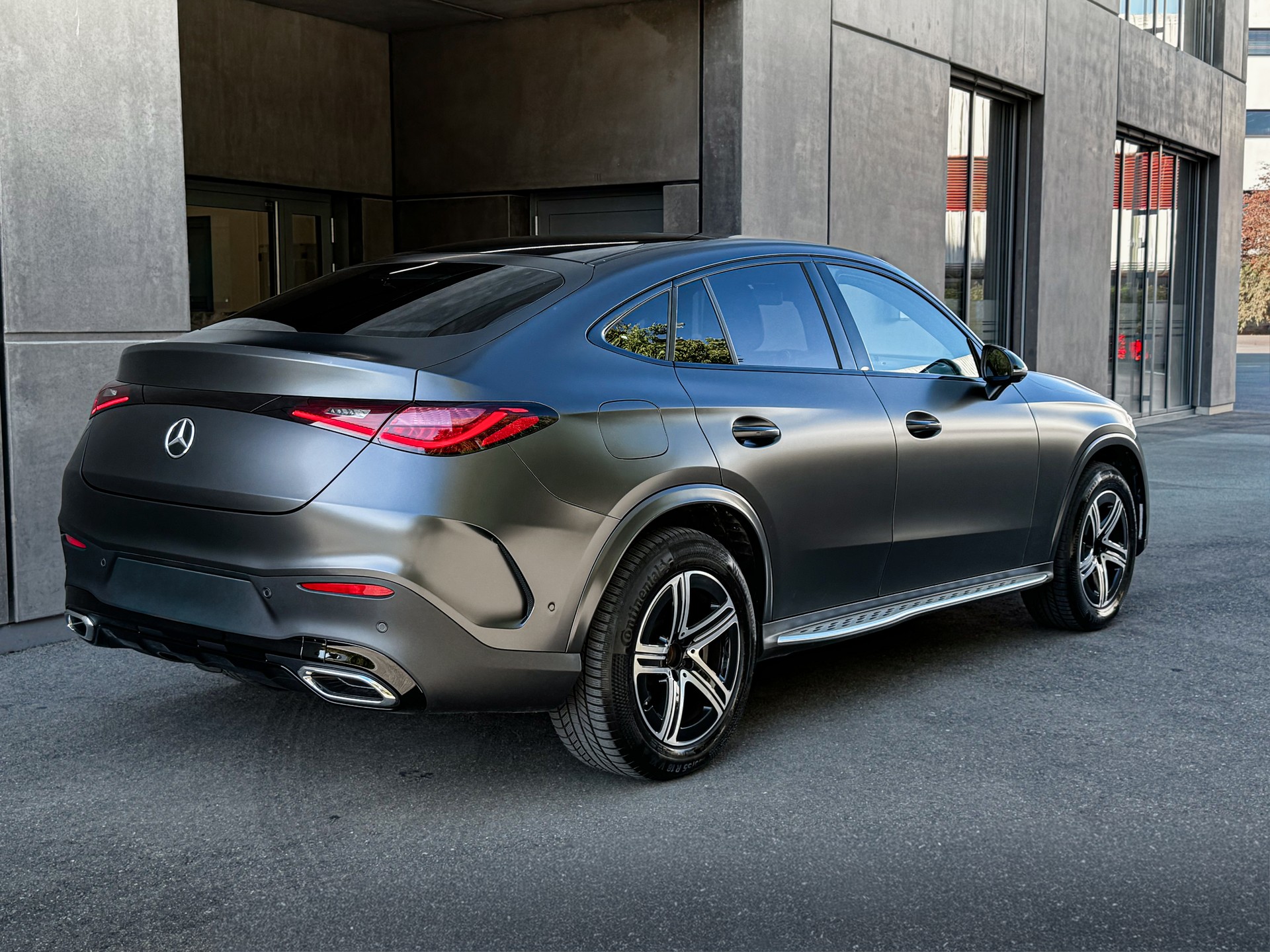MERCEDES-BENZ GLC Coupé 400 e 4Matic 9G-Tronic-image-3