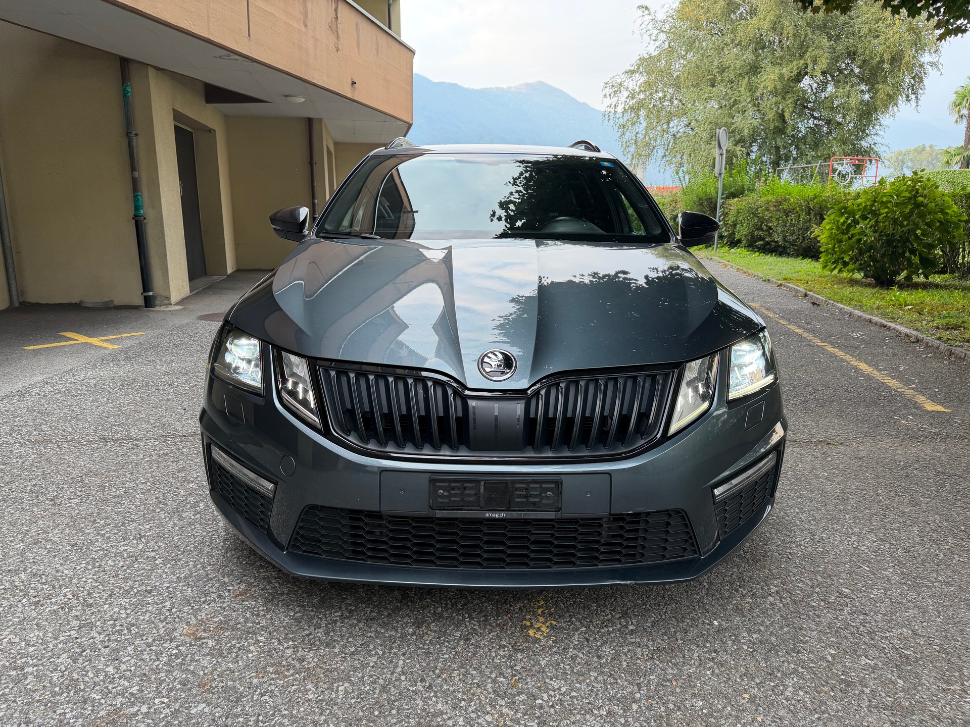 SKODA 2.0 TDI 184 RS 4x4 DSG-image-2