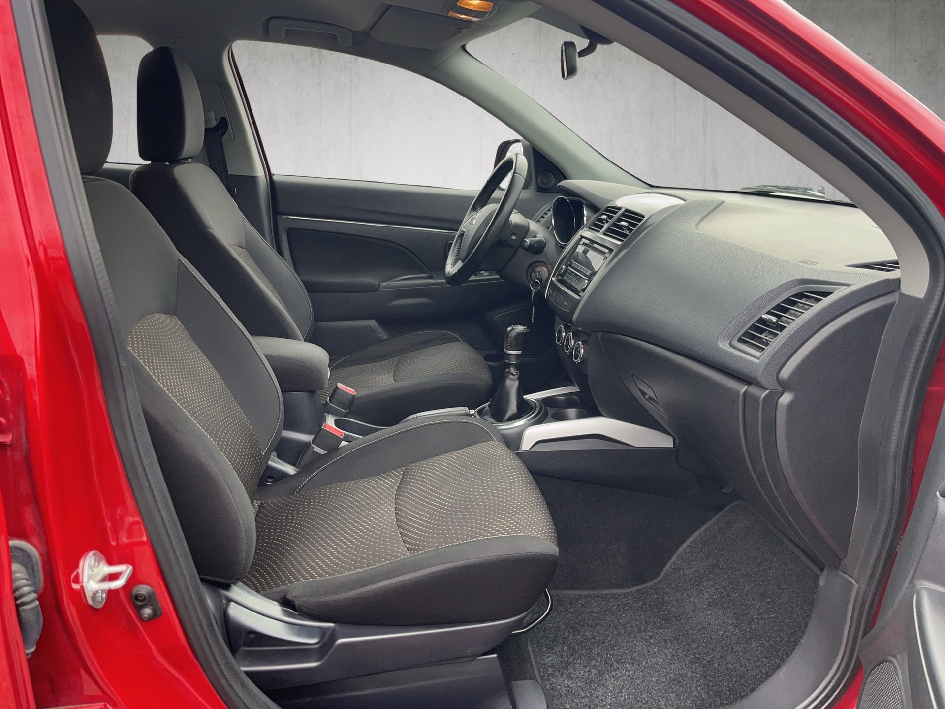 MITSUBISHI ASX 1.8 DID Intense 4WD-image-10