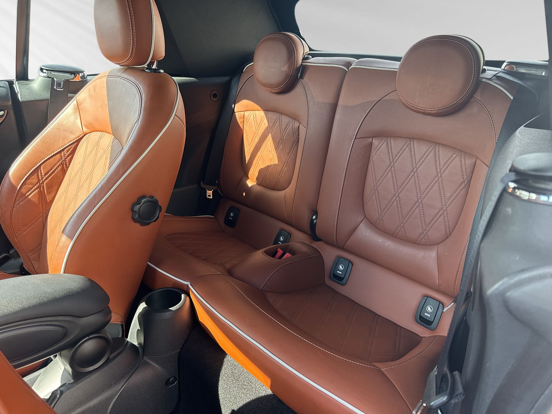 MINI Cooper S Cabriolet Steptronic-image-6