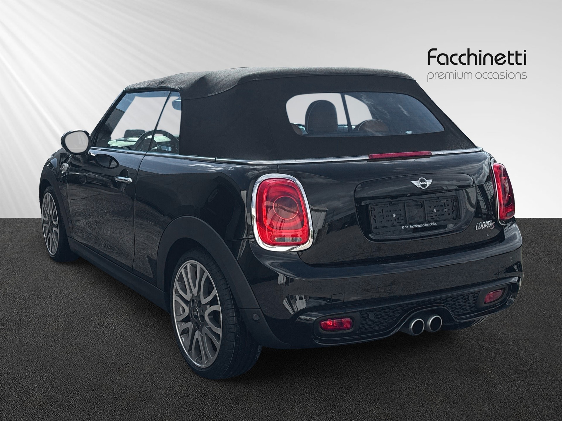 MINI Cooper S Cabriolet Steptronic-image-2